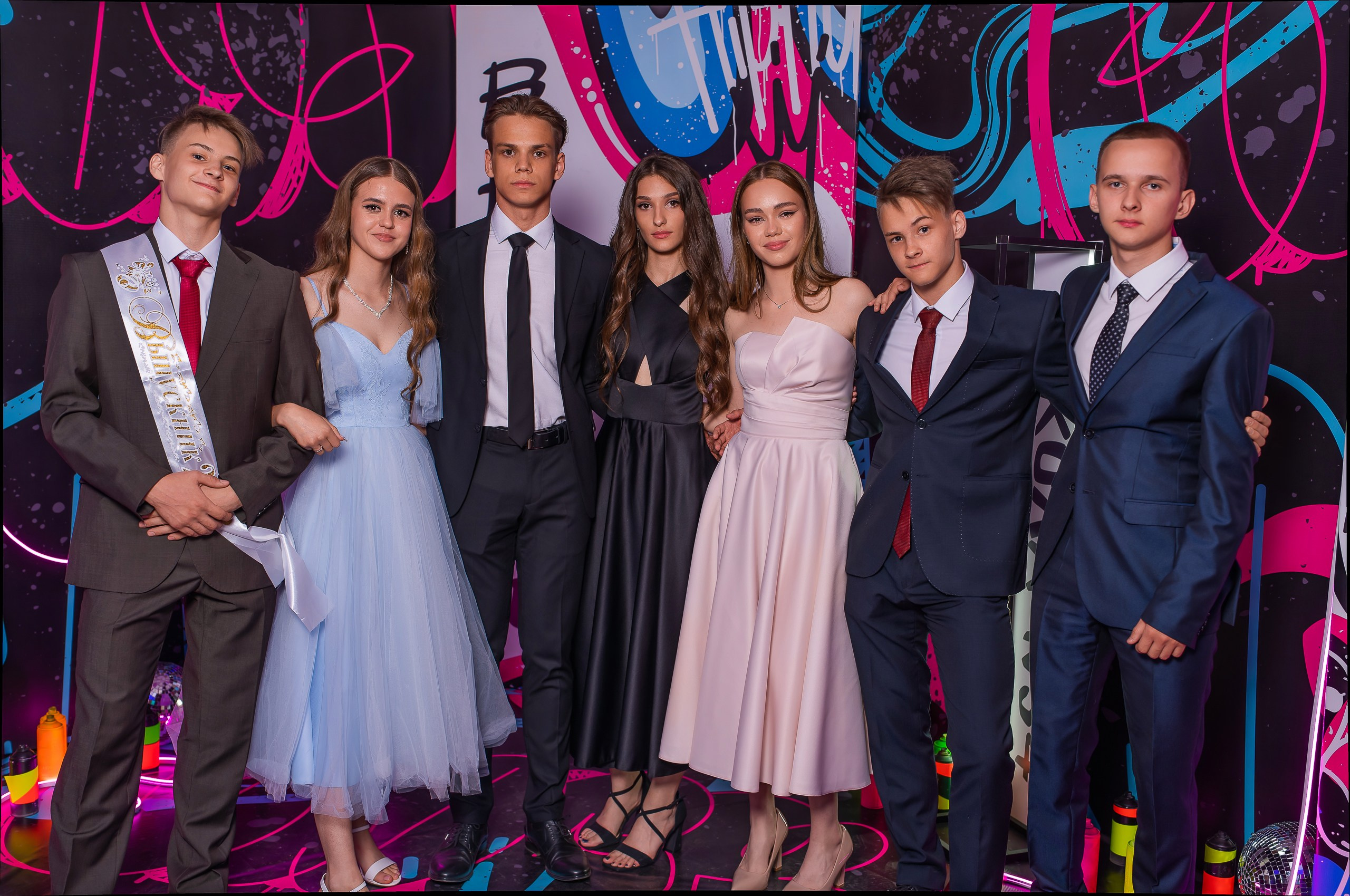 Выпускной МБОУ «СОШ № 34». Фотограф в Кемерово Владислав Шульц