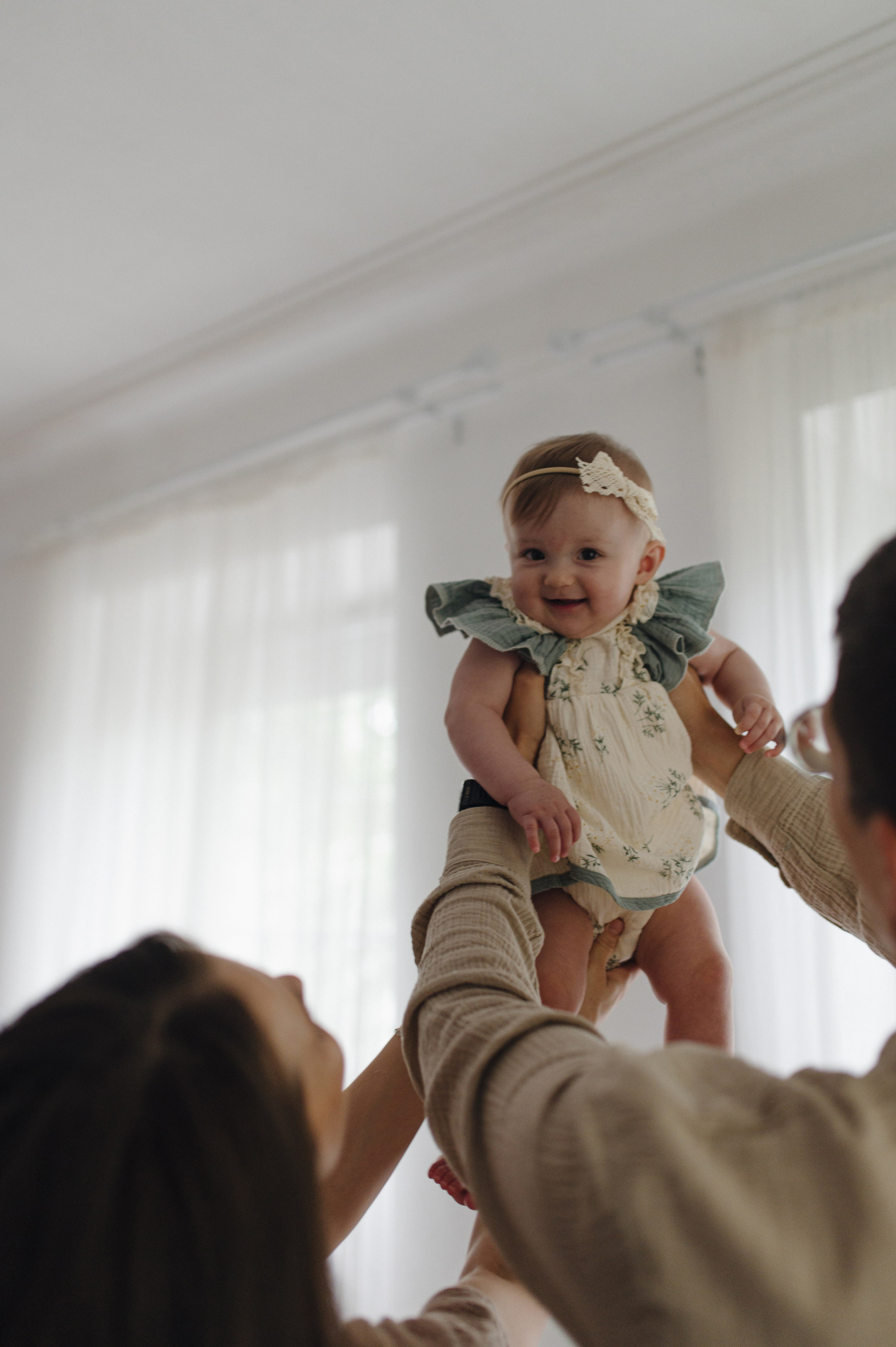 Ульяна, Яша и Лия. Домашняя история. Свадебный фотограф Москва и Санкт-Петербург. Анастасия Чудина