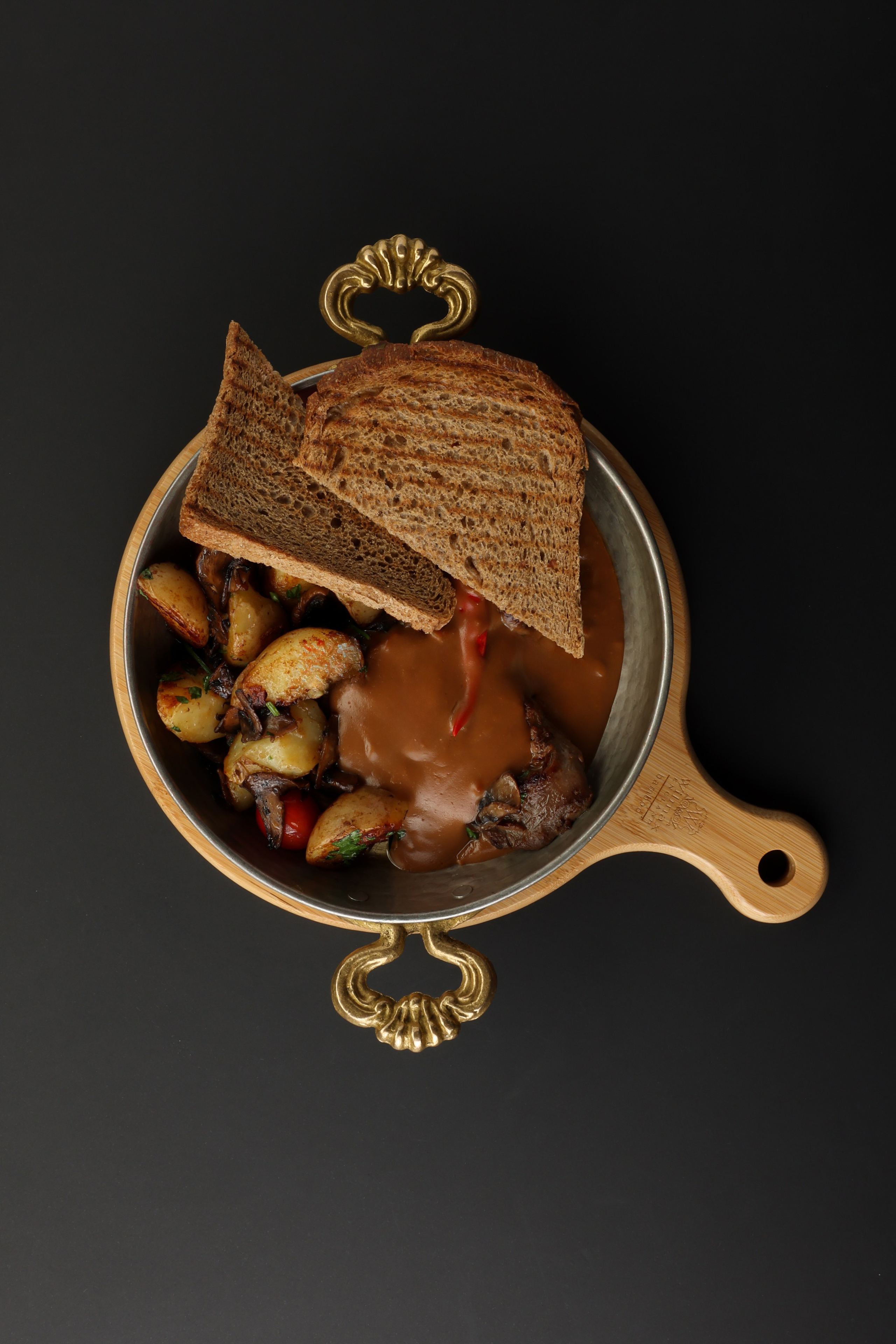 APPLEMANIA. Фотограф Самира Абдуллаева