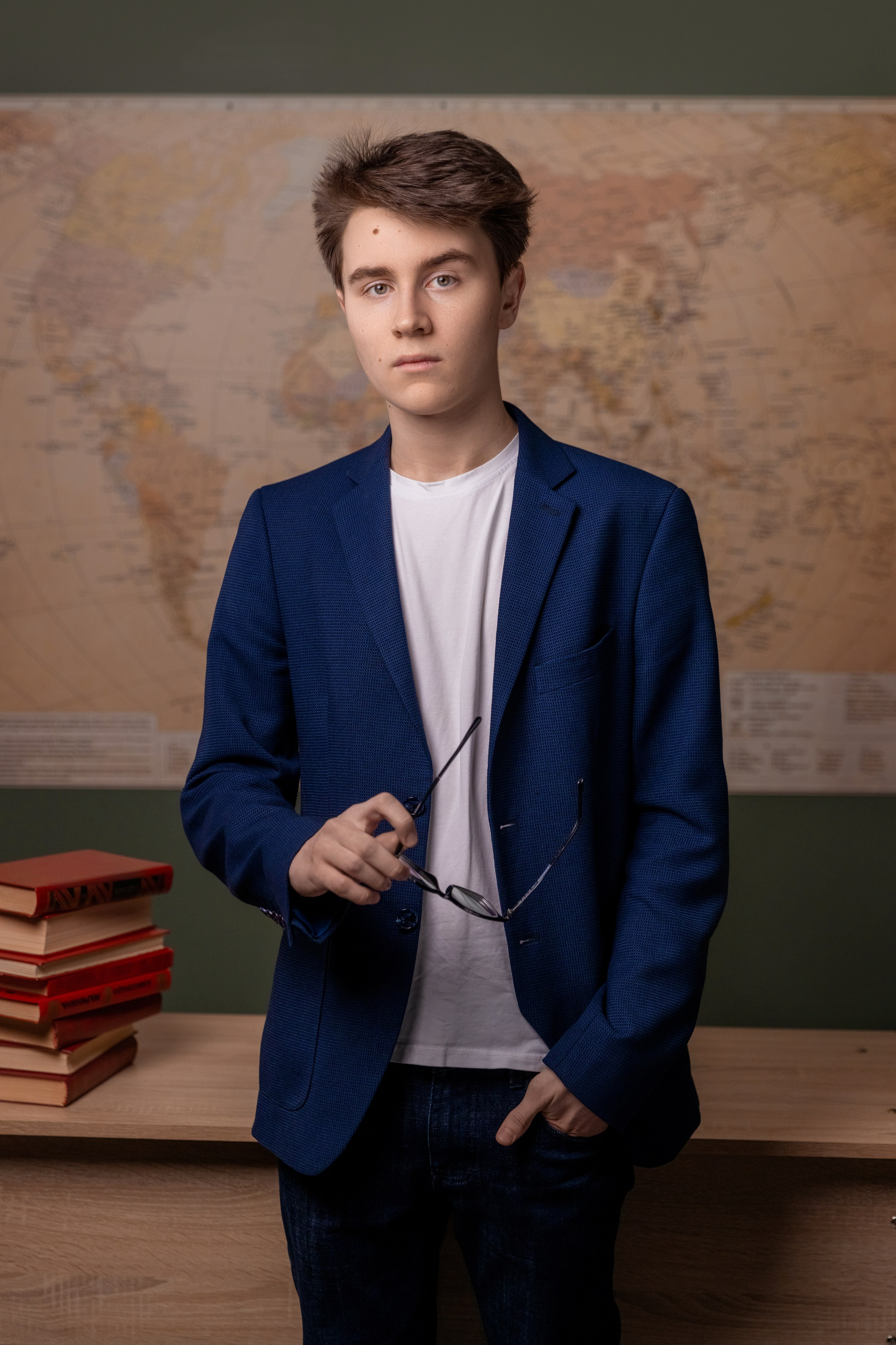 •ПОРТРЕТЫ СТУДИЯ•. Выпускной альбом Сургут ХМАО