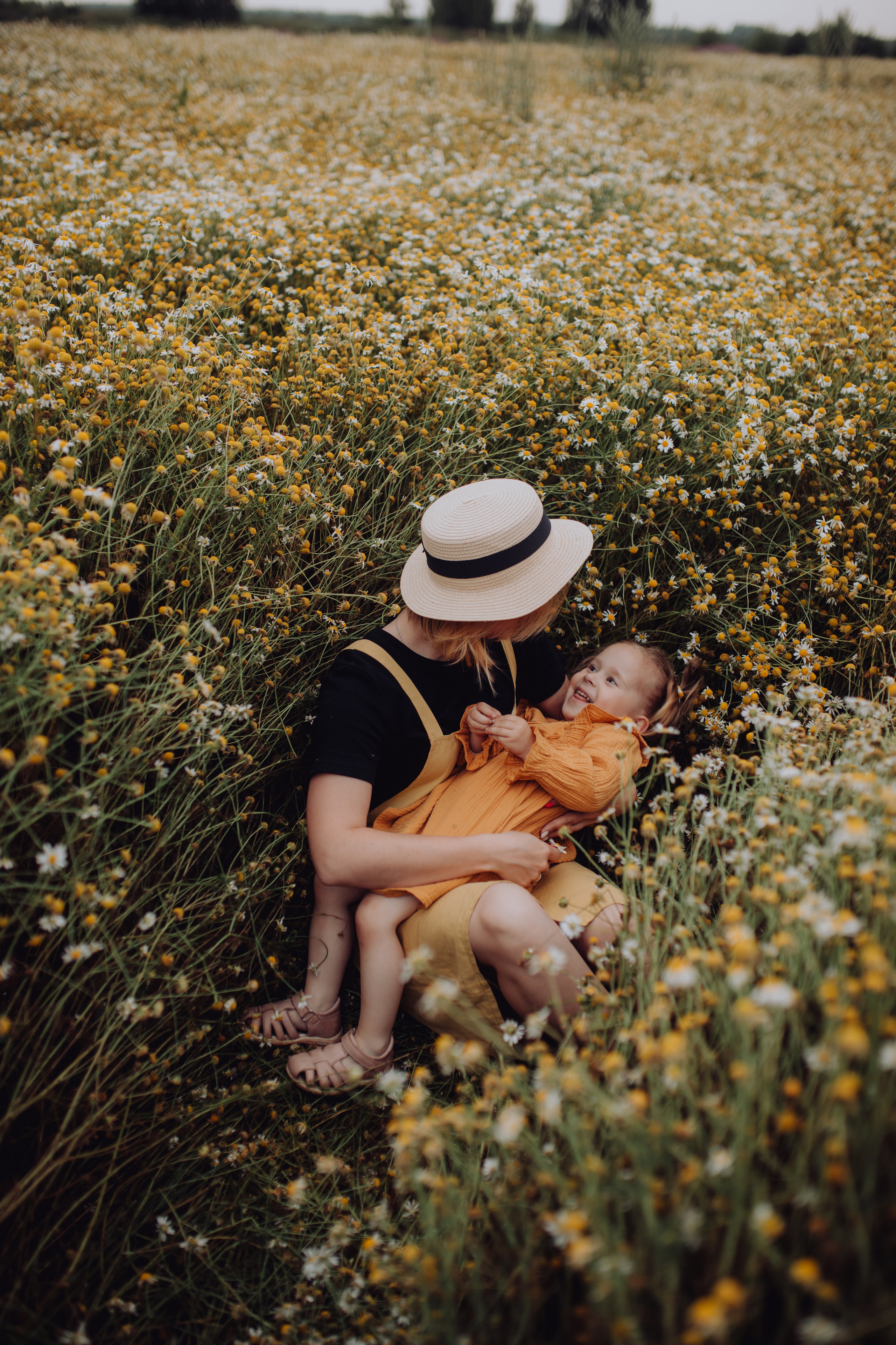 Фотосессия в Ромашковом поле. Семейный и детский фотограф в Краснодаре Катя Гор