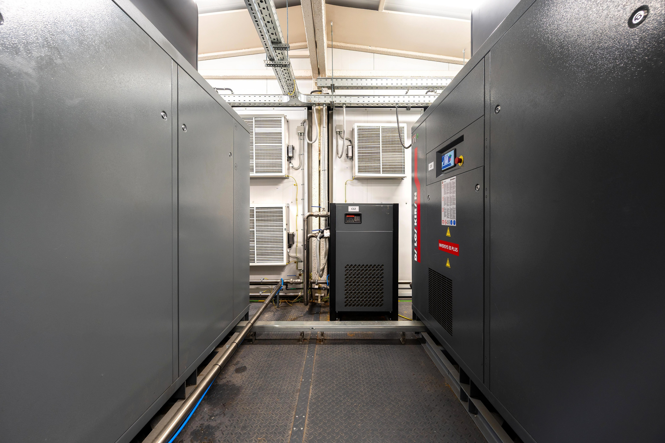 Промышленный фотограф. Интерьерный фотограф. Фото- видеосъемка недвижимости Санкт-Петербург