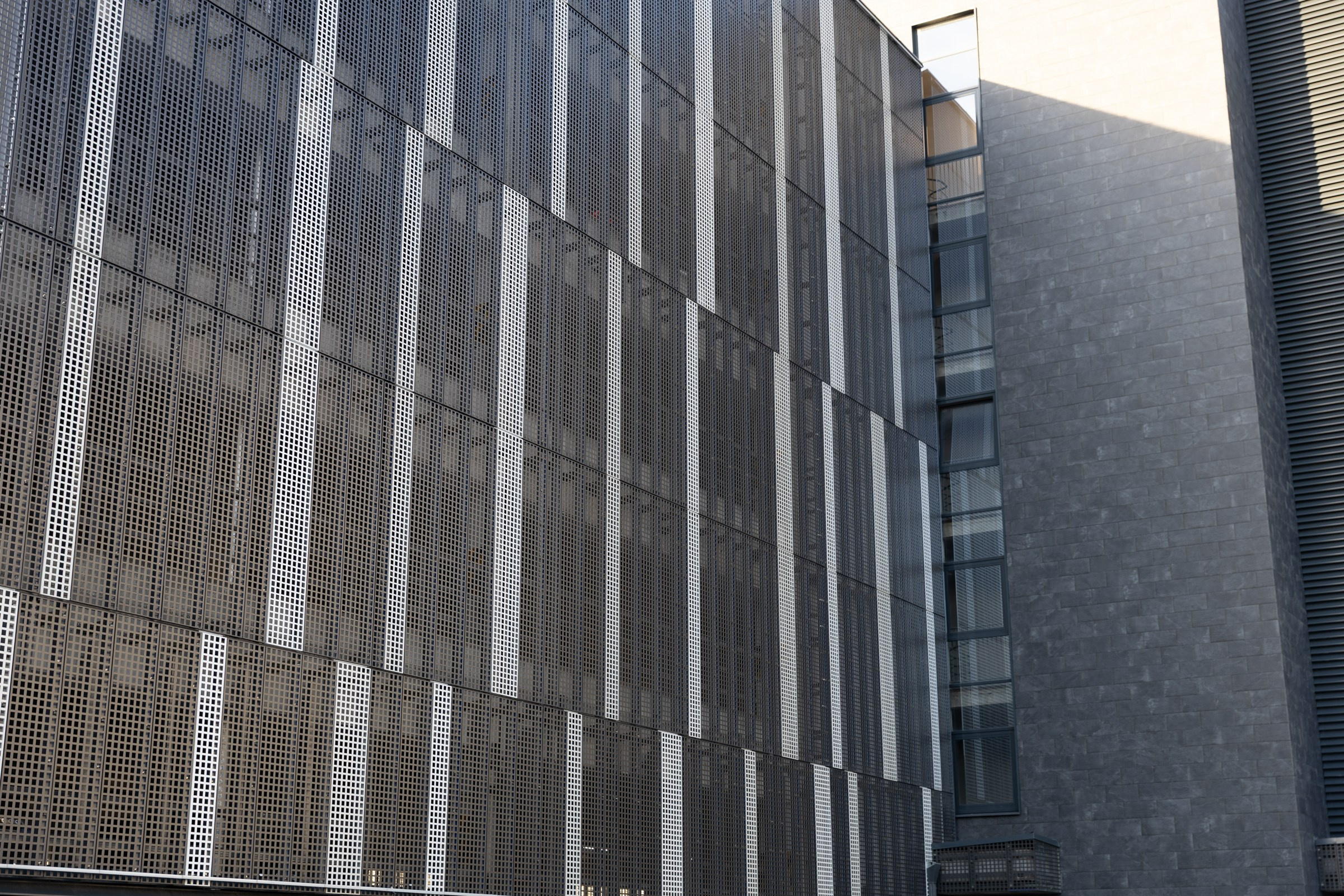 Парковка. Нонский Руслан, фотограф Казань. Архитектурная и интерьерная съемка, работаю по всей России