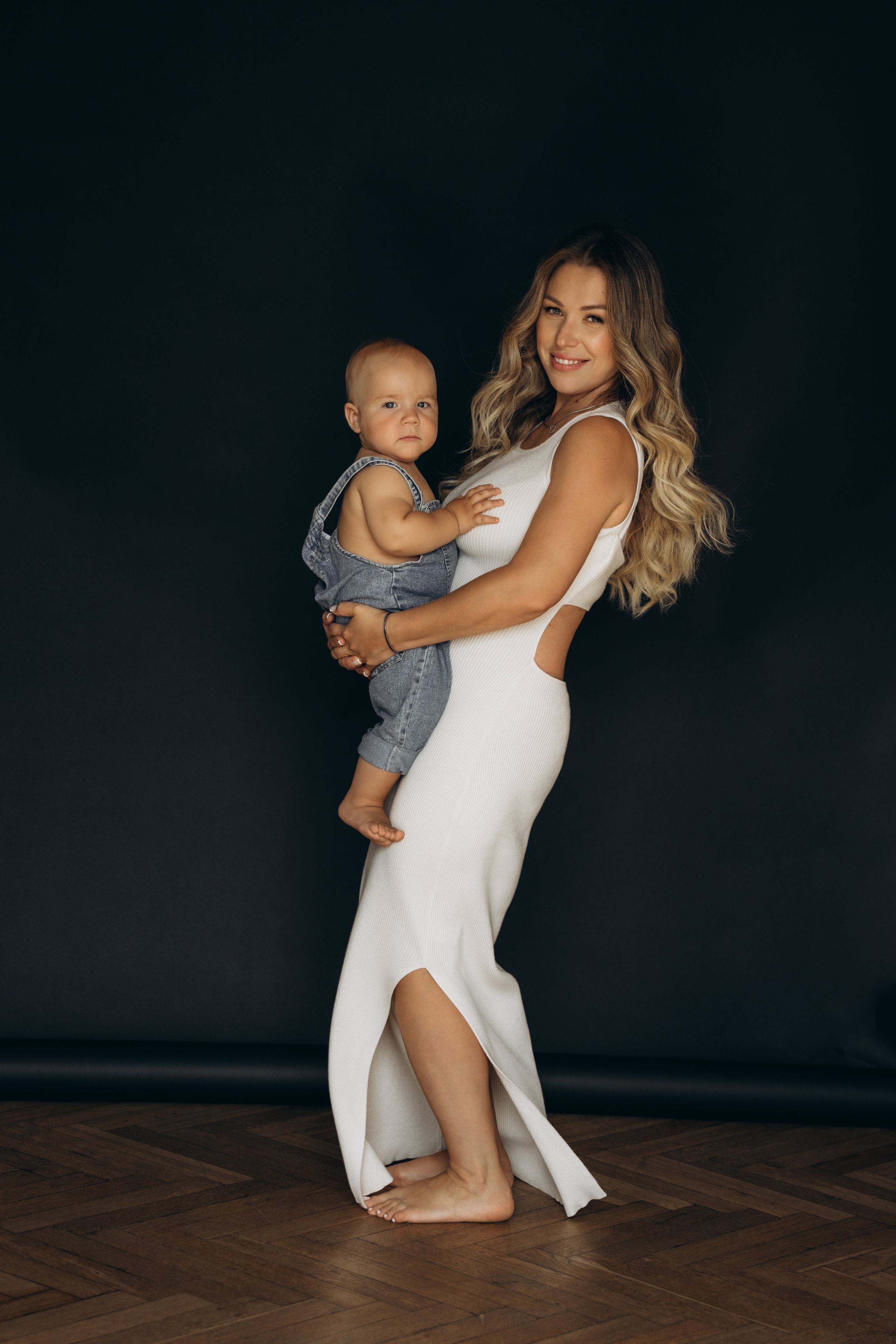 Мама и сыночек. Семейный фотограф Москва. Фотограф беременности и материнства Москва