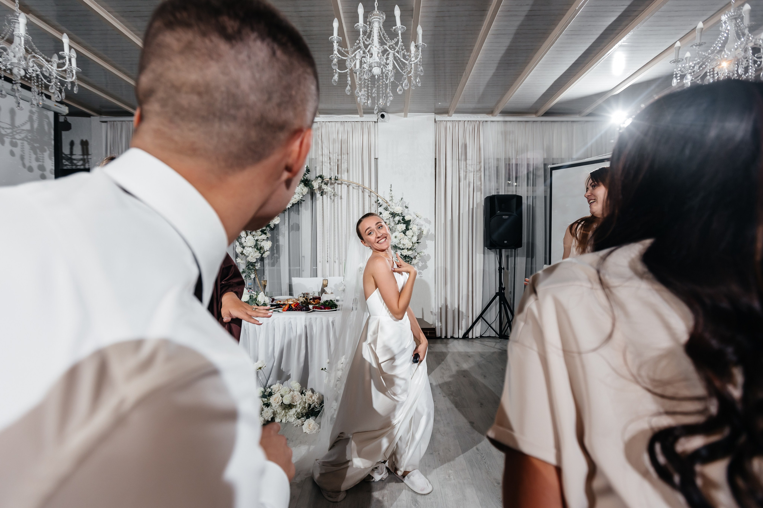 Анонс свадьбы для Яны и Юрия. Гаспра, Вилла Танго. Свадебный фотограф в Крыму и Севастополе Ольга Баскакова