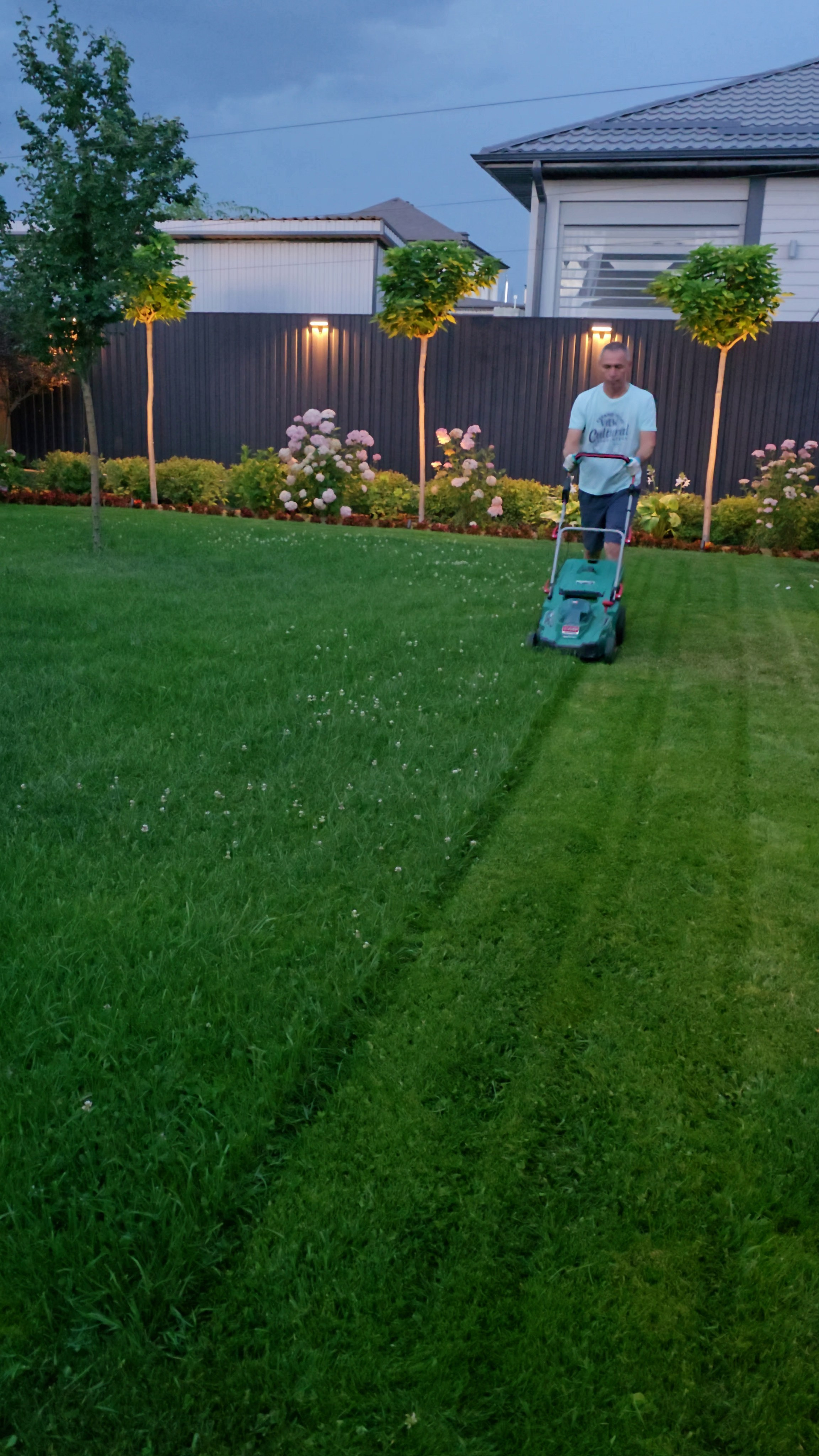 Участок Оксана. Дизайн интерьера, мебели и ландшафта на КМВ | OXY Design