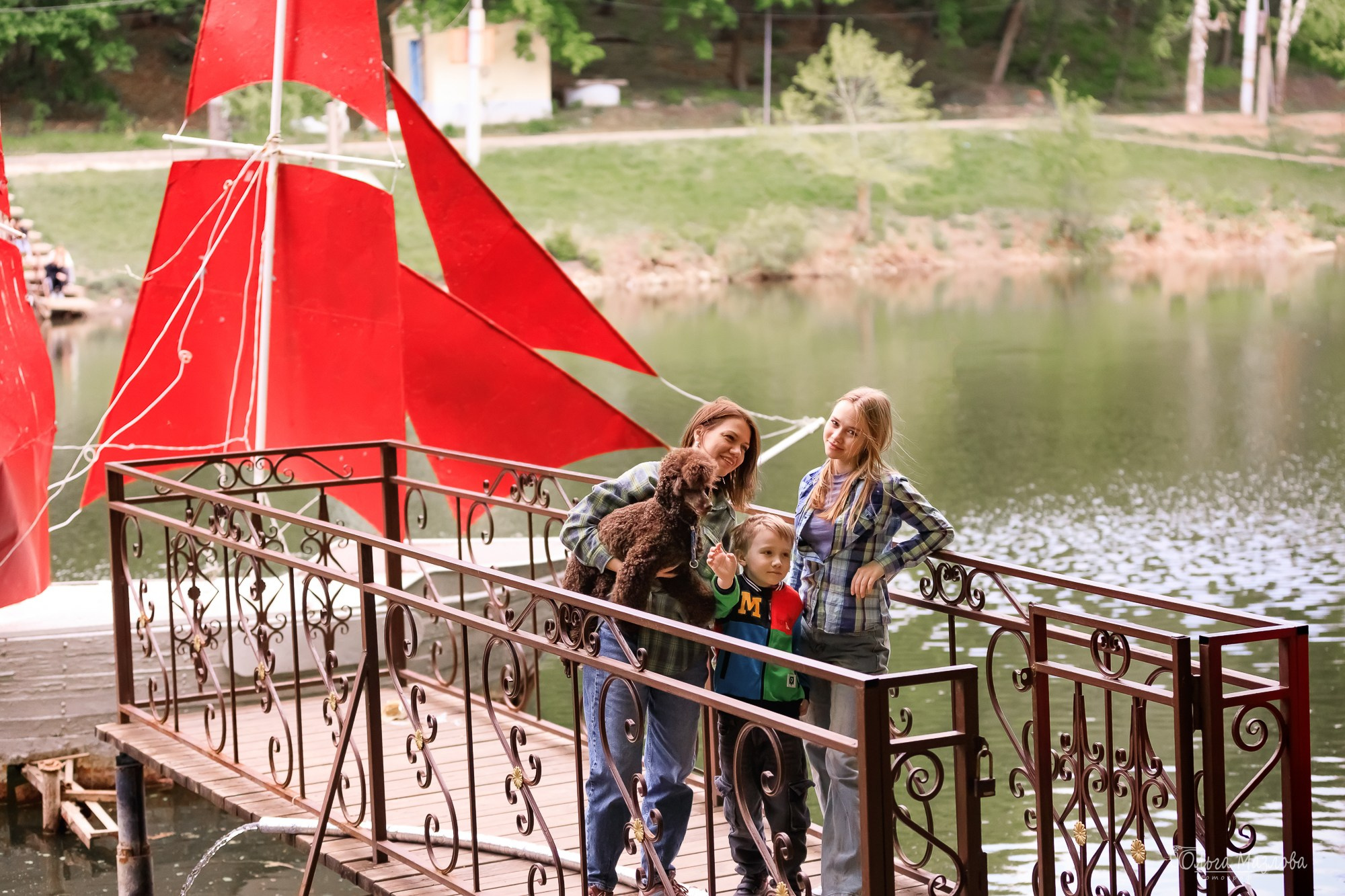 У санатория. Фотограф в Саратове Ольга Мазлова