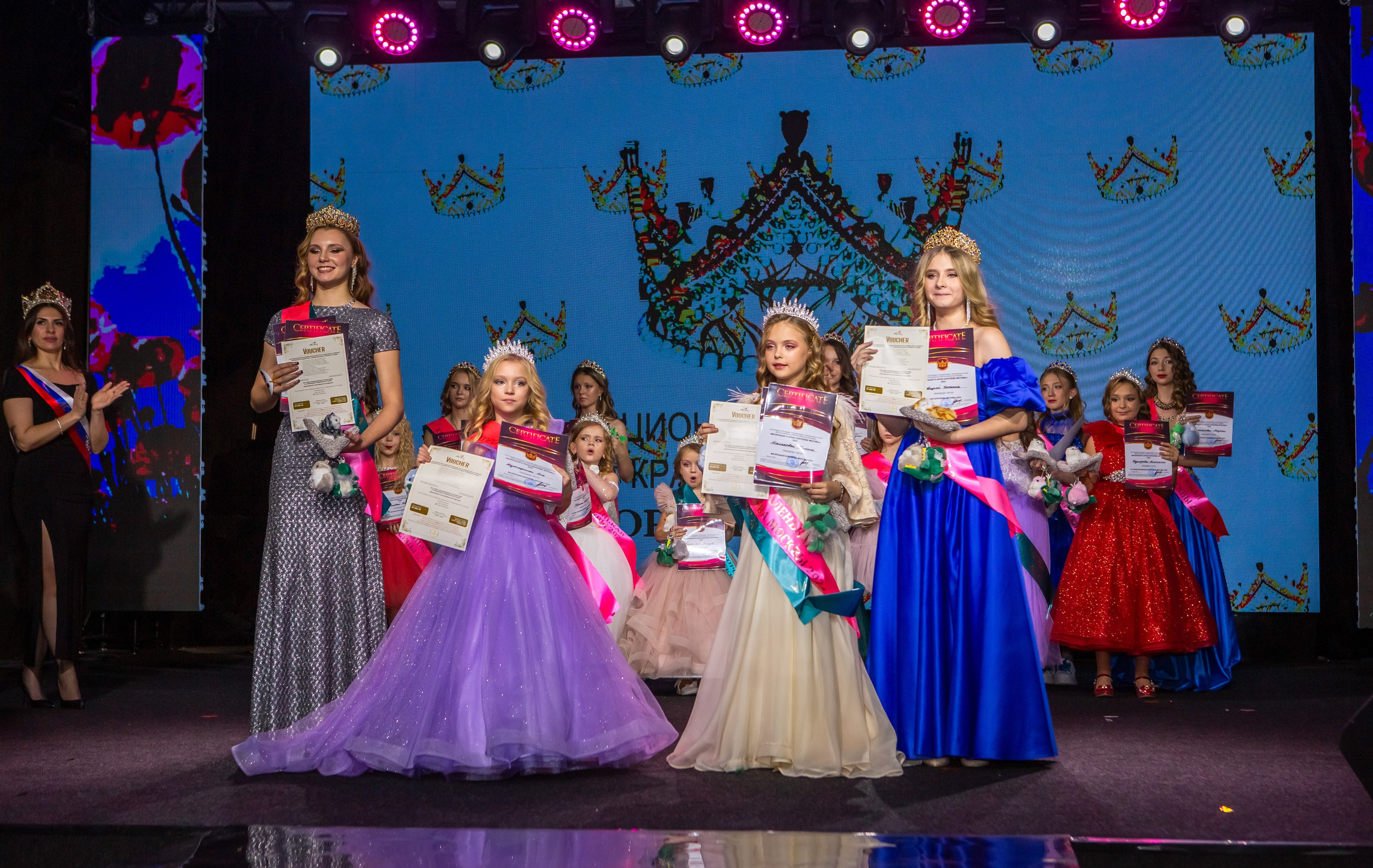 Юная королева Москвы 2024. Репортажный, семейный, свадебный, портретный фотограф