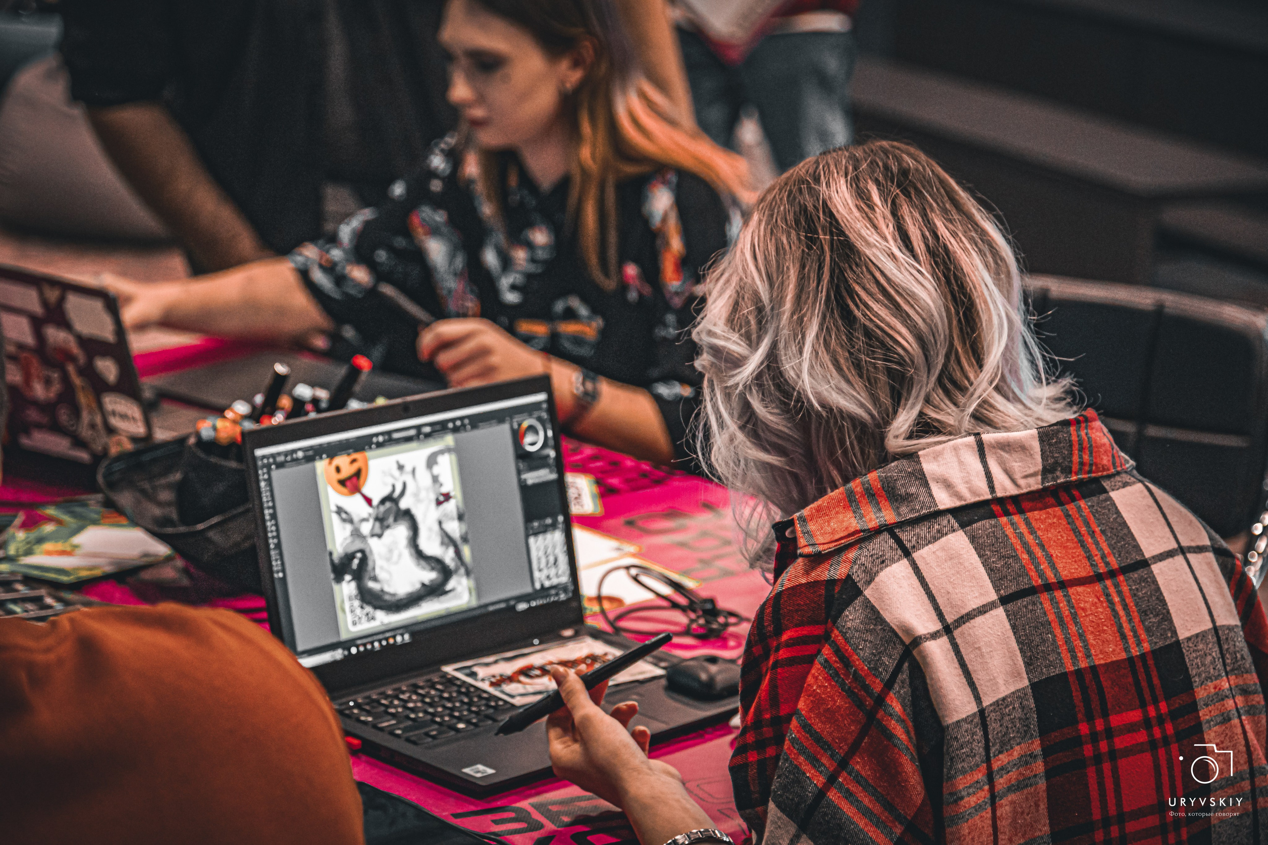 Фестиваль современного городского искусства «ИСКРА». Игорь Урывский. Фотограф Красноярск