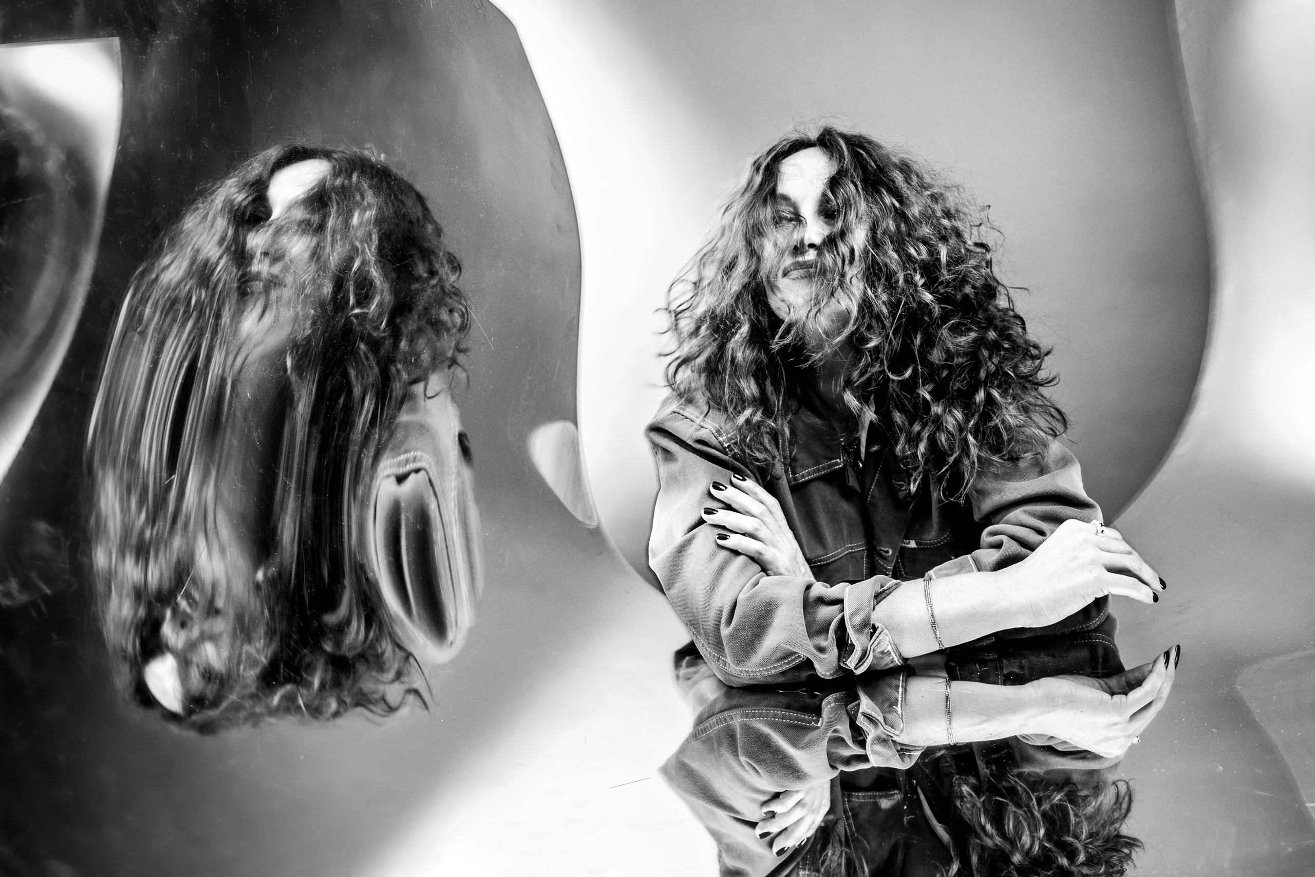 Ярослава. Спасибо за проявленный интерес к моему творчеству! Меня зовут Россохат