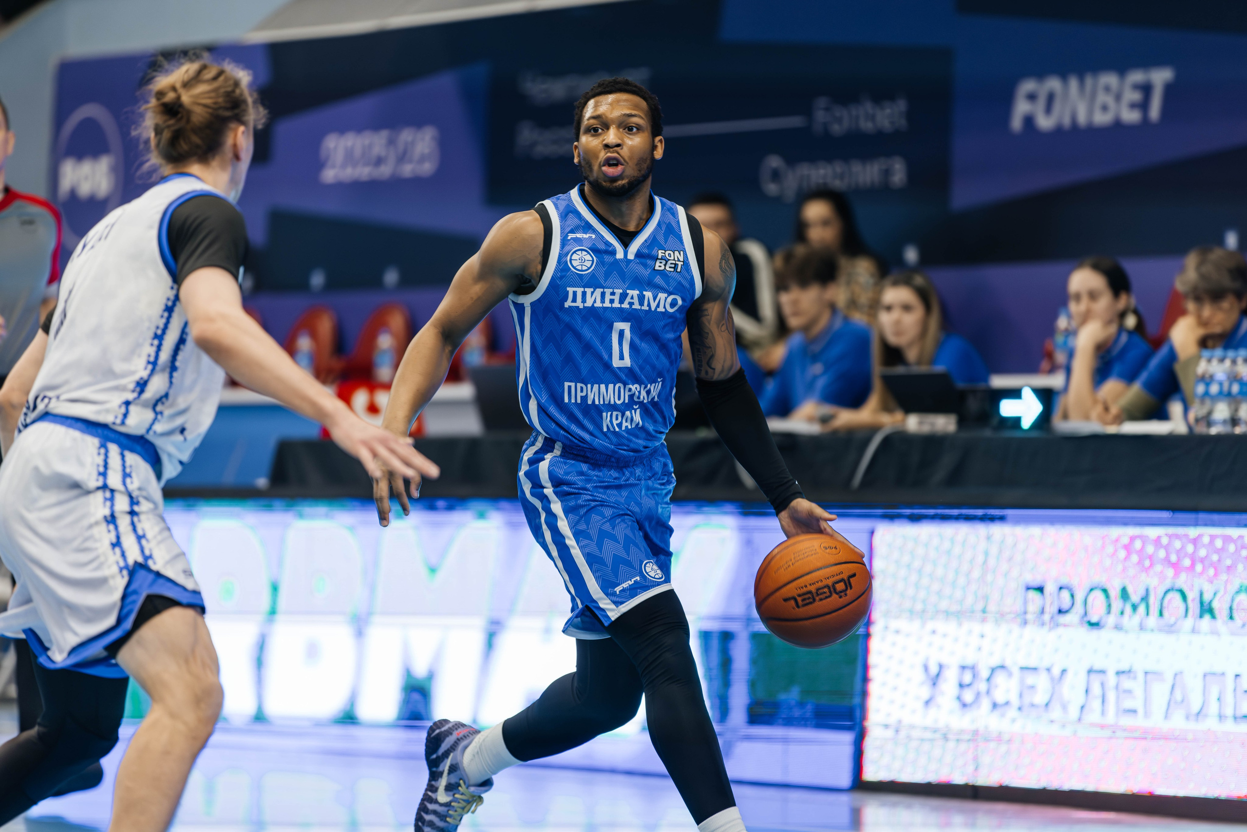 Баскетбол — Динамо. Репортажный и свадебный фотограф во Владивостоке Максим Цой