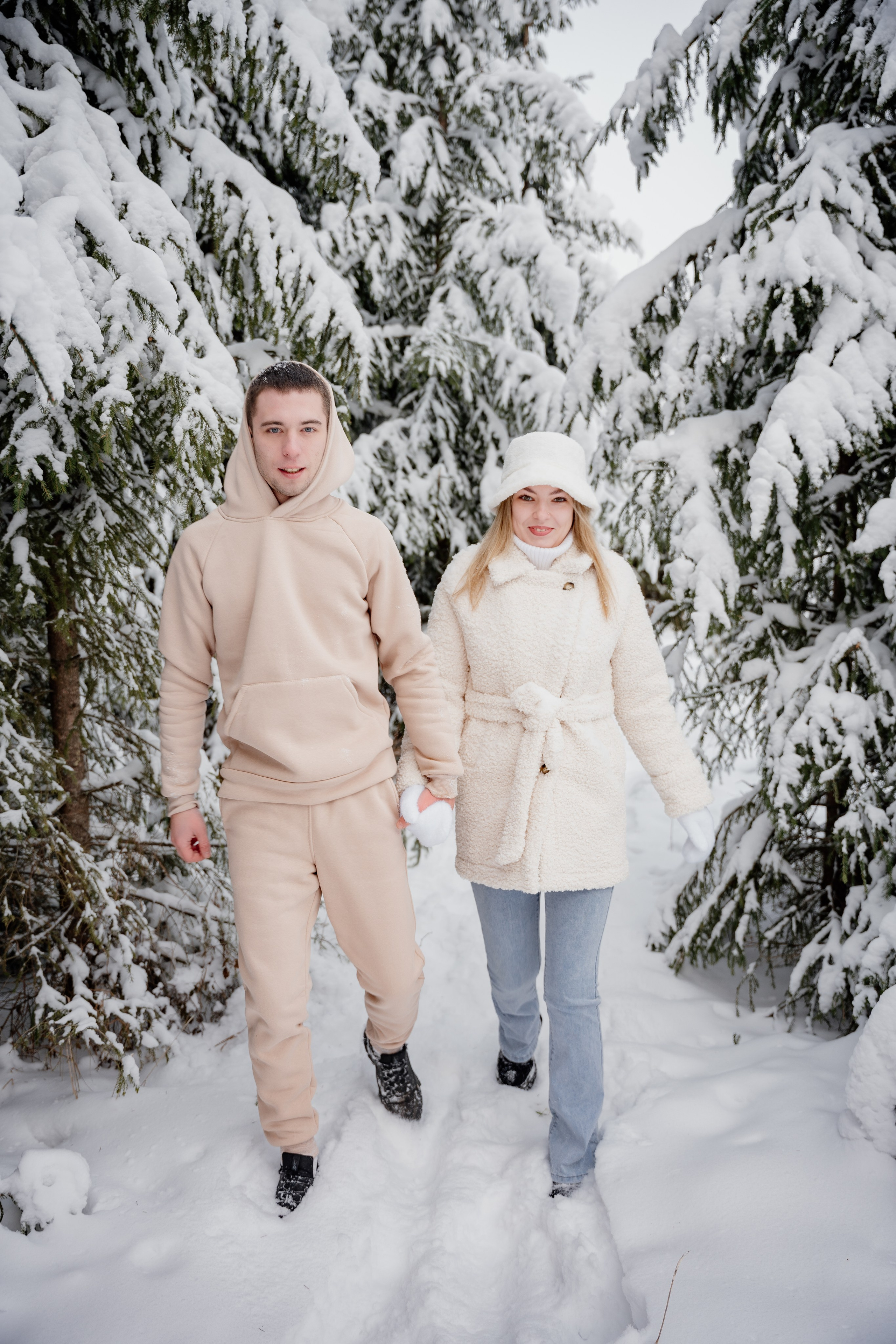 Лесная зимняя любовь