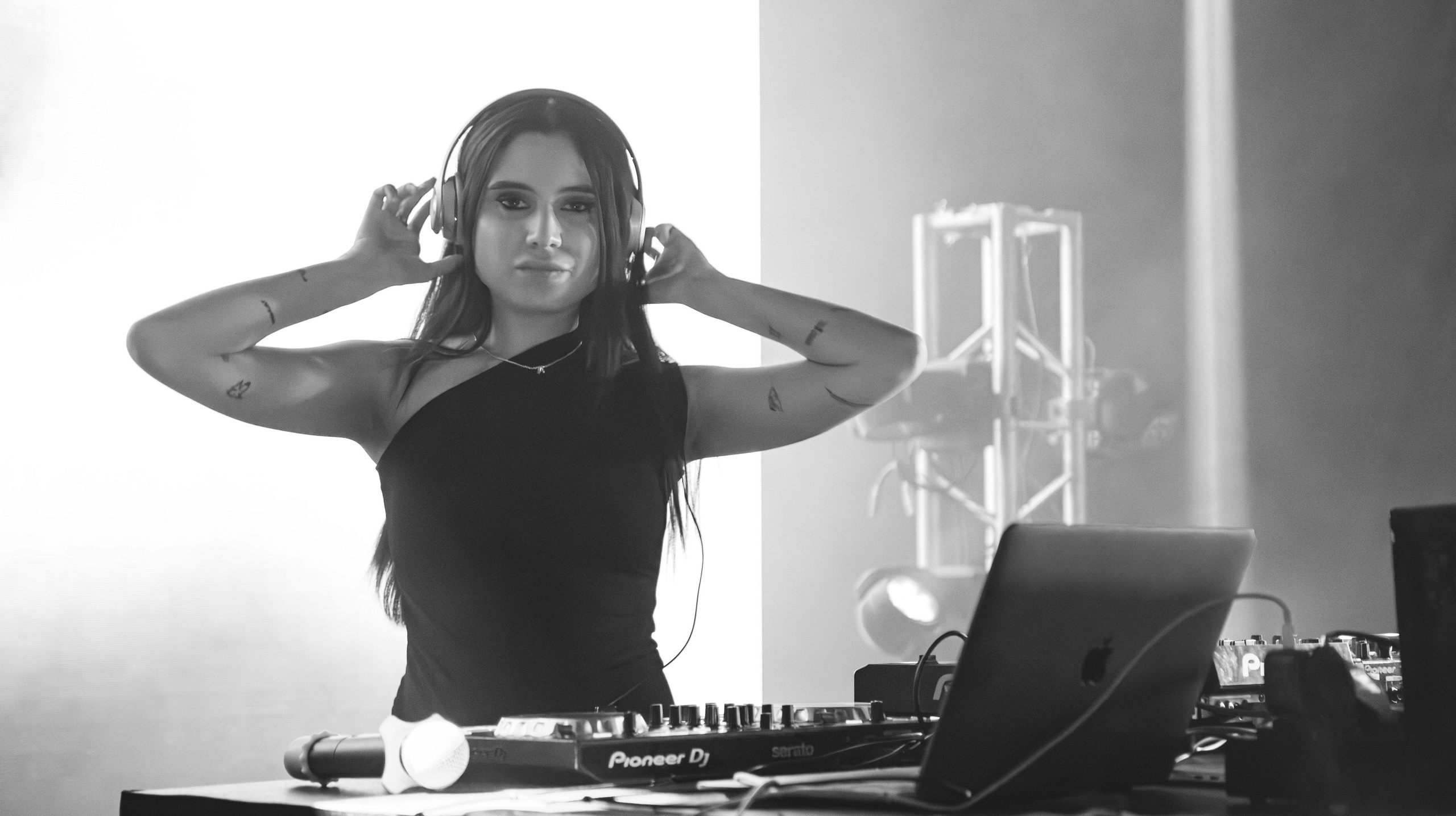 Тусовки. Фотограф Егор Огородов