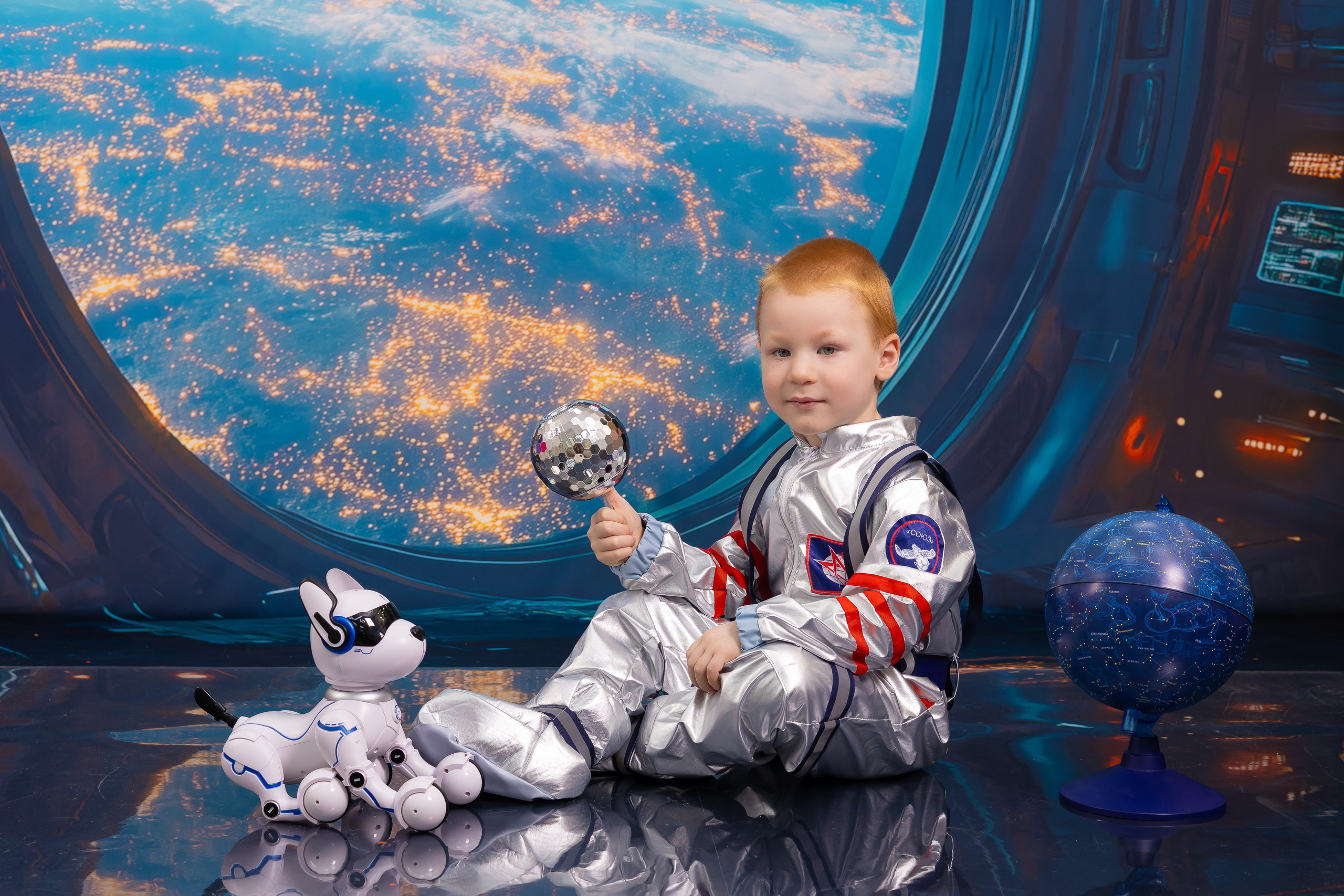 Космос. Выпускные альбомы. Фотостудия «Олеся»