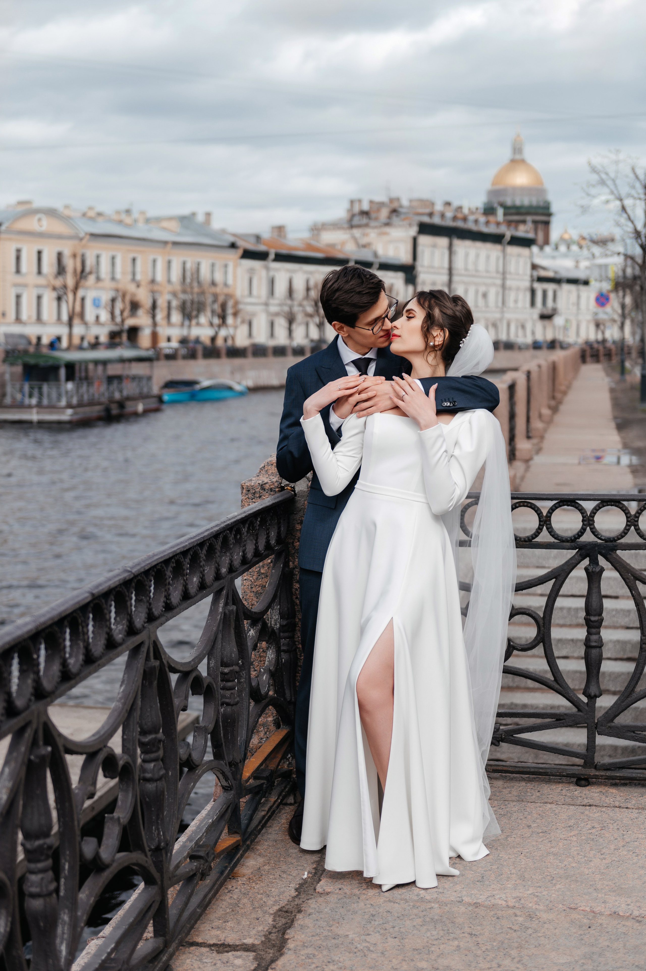 Свадебная фотосессия Артема и Саши в Санкт-Петербурге. Свадебный и индивидуальный фотограф Никита Роут | Москва