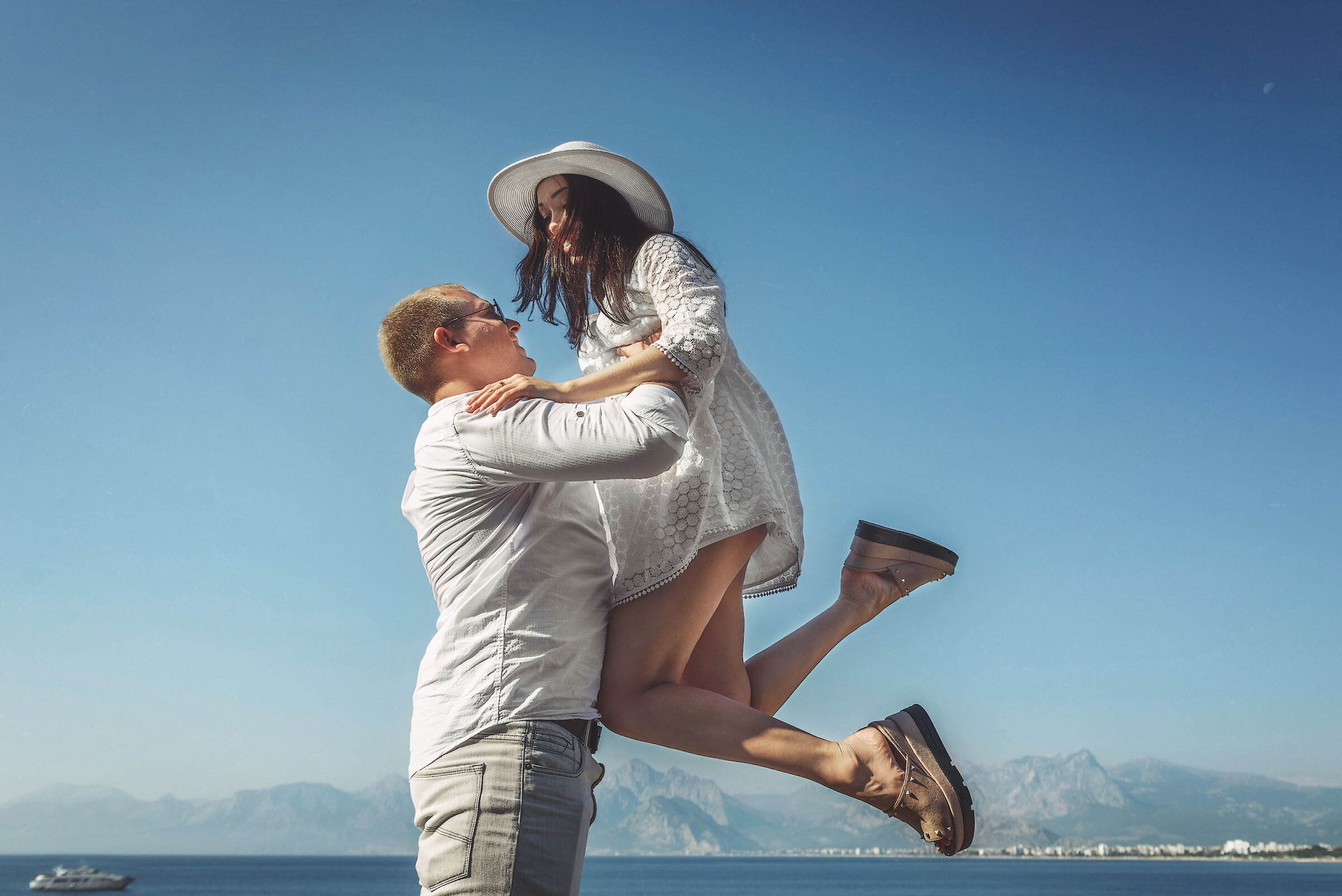 Walking through the Kaleici district in Antalya, Turkey. Photographer in Warsaw