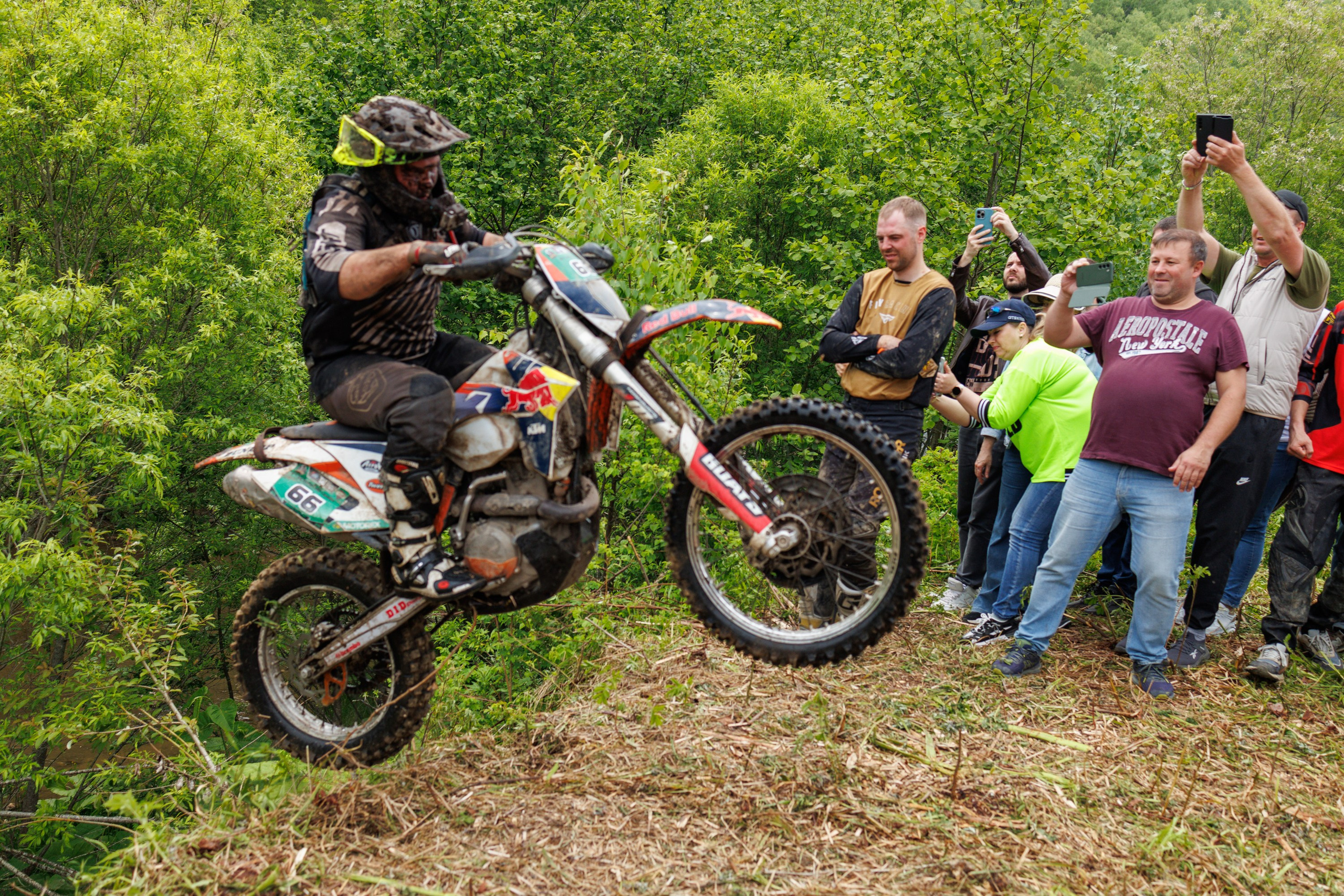 SET Project 2025. Свадебный, семейный и репортажный фотограф в Южно-Сахалинске Артур Петросян