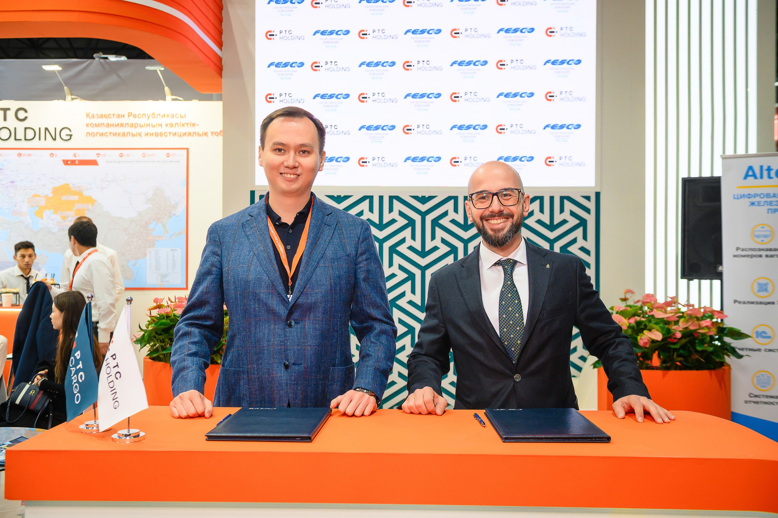 Компания Fesco на выставке TransLogistica Kazakhstan 2025. Интерьерный и репортажный фотограф в Алматы