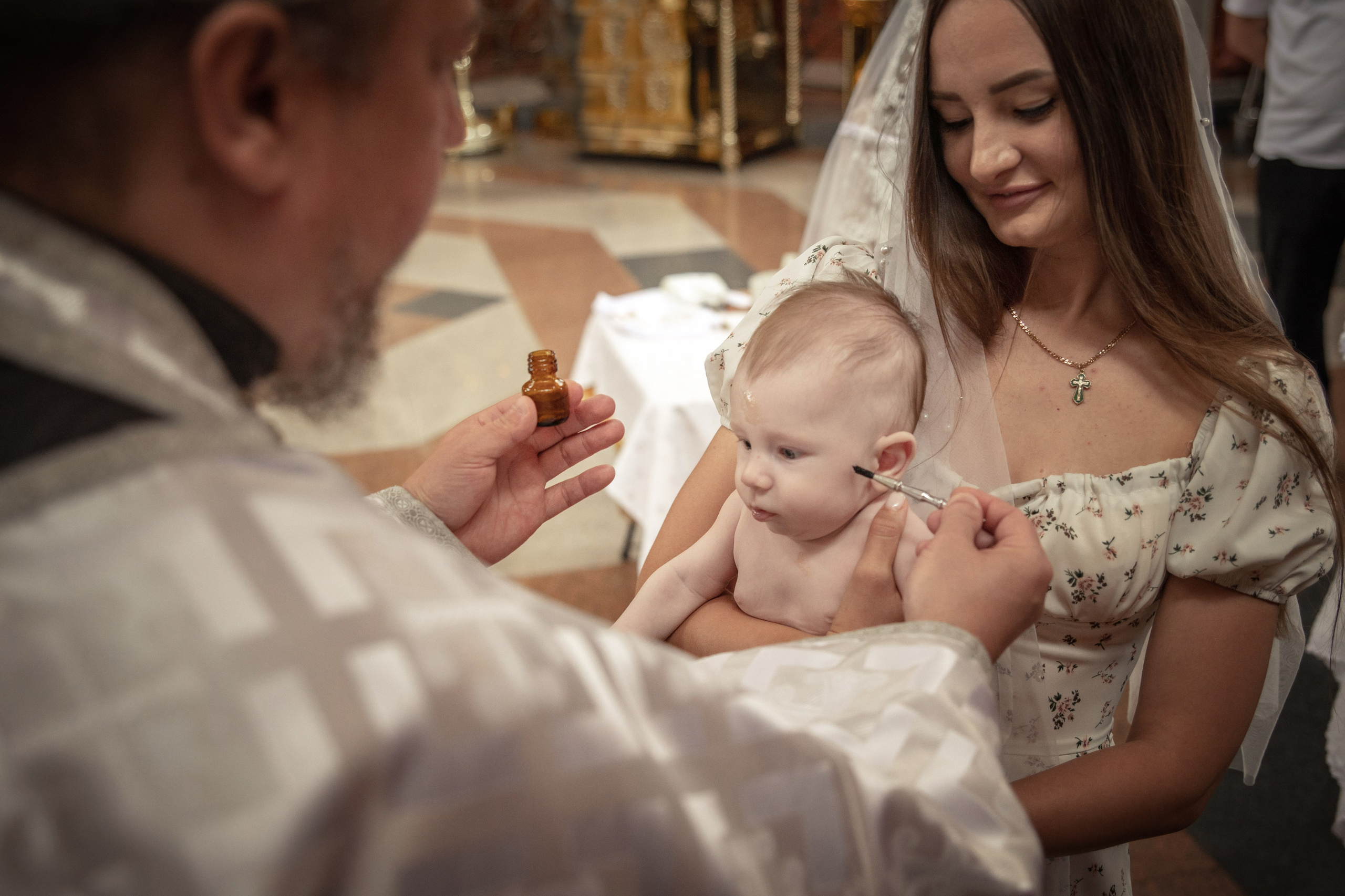 Таинство Крещения Романа, Храм Всех Святых Волгоград Мамаев Курган. Церковный, семейный и репортажный фотограф Волгоград, Волжский