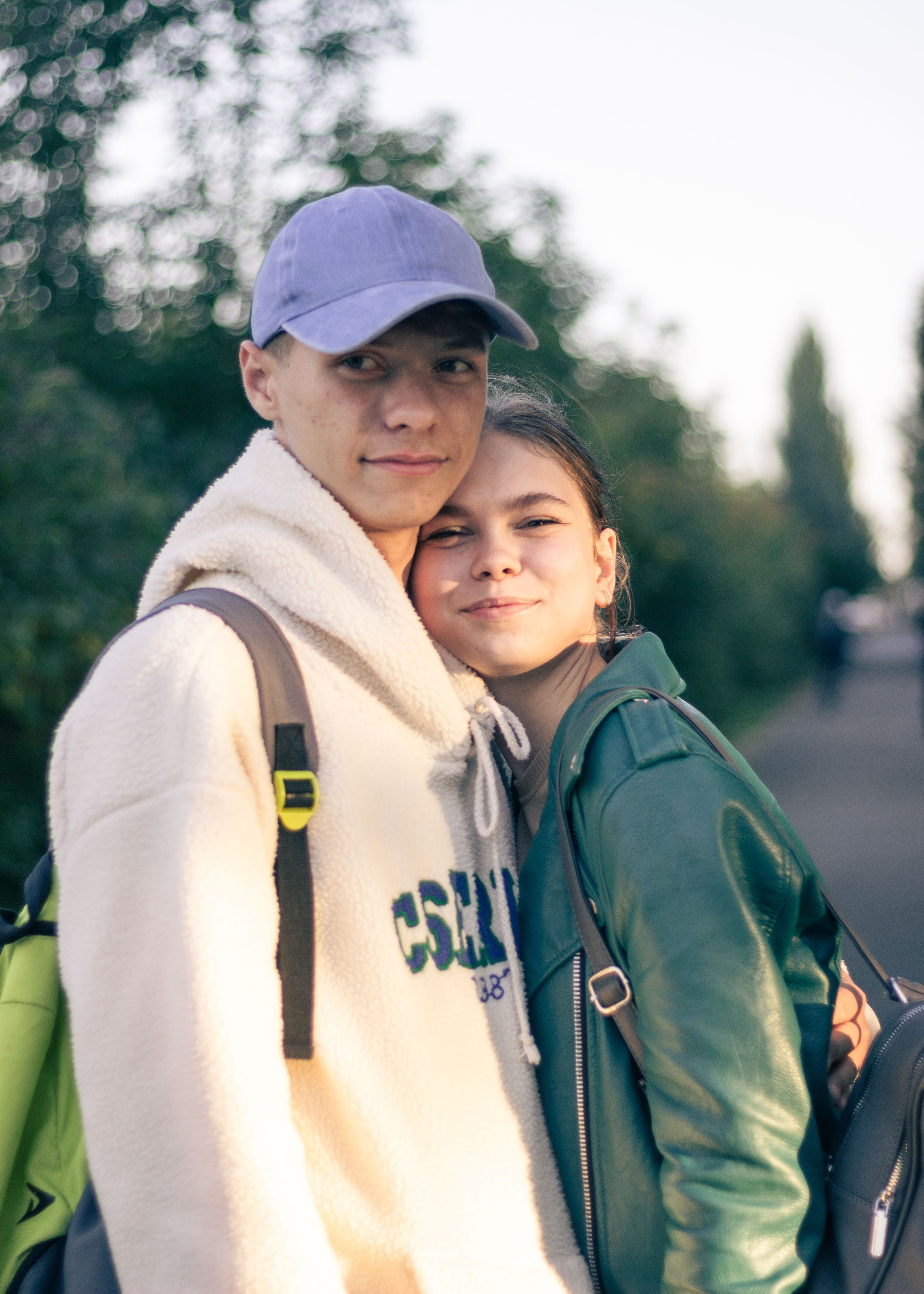 Какие-то ребята на улице. Портретный и репортажный фотограф в Кемерово Алексеева Анастасия