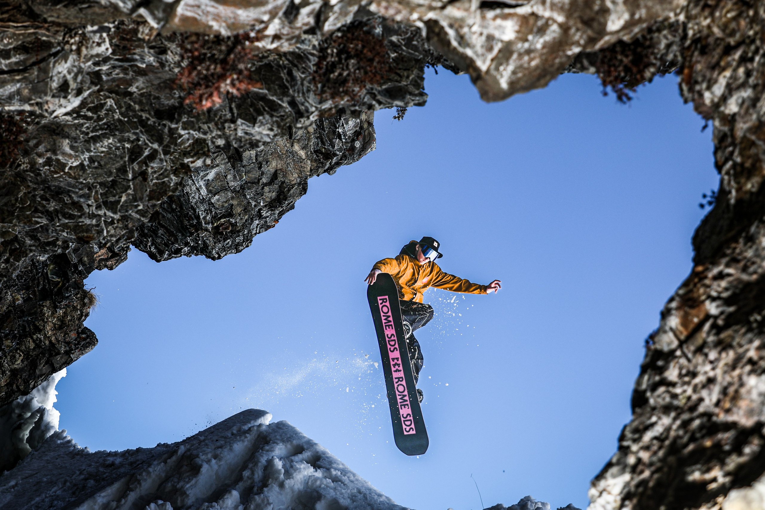 Горные лыжи и сноубординг. Спортивный фотограф в Сочи Красной поляне Сергей Канада