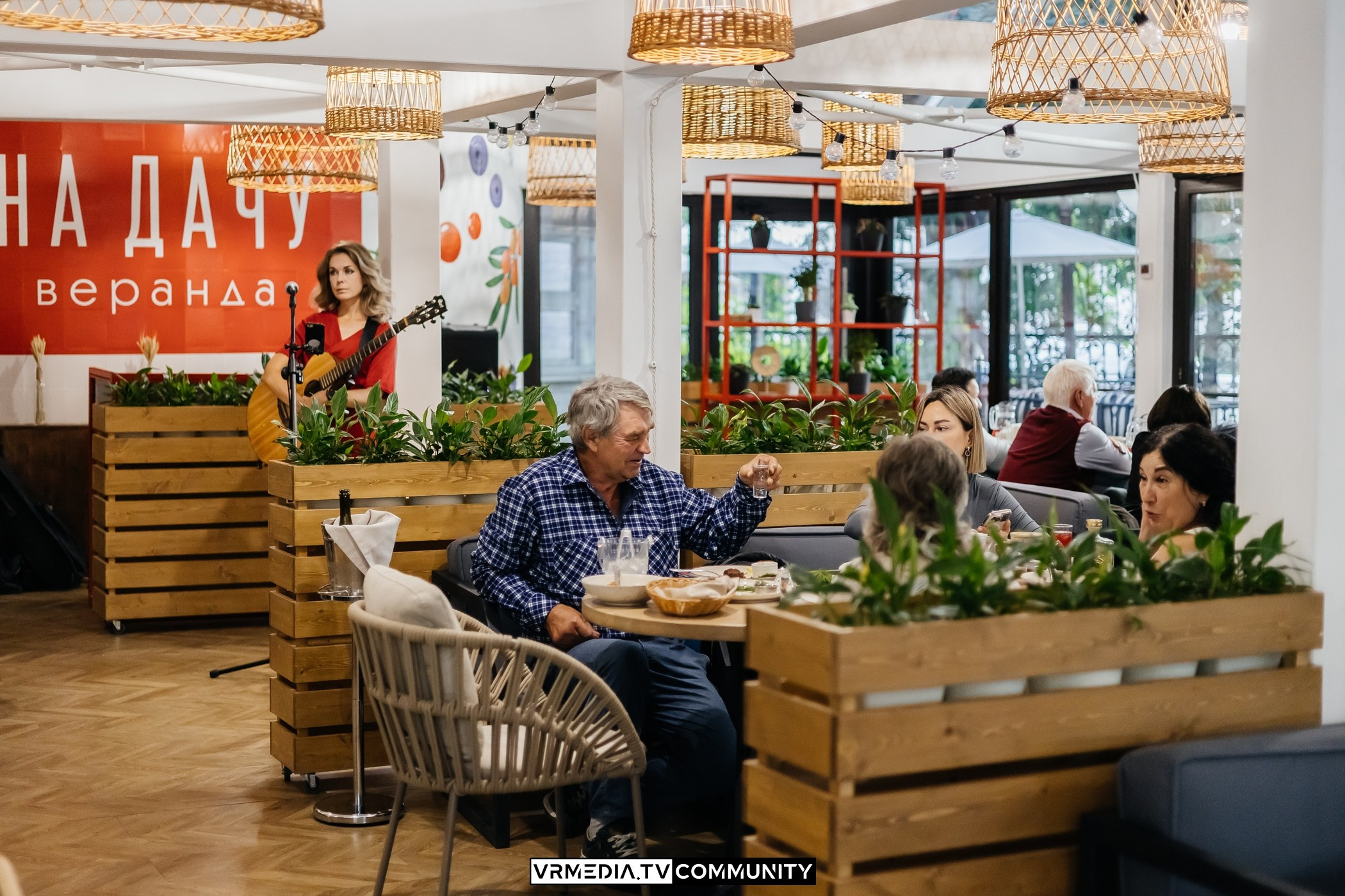 Ресторан «Volna»: Вокально-инструментальный вечер