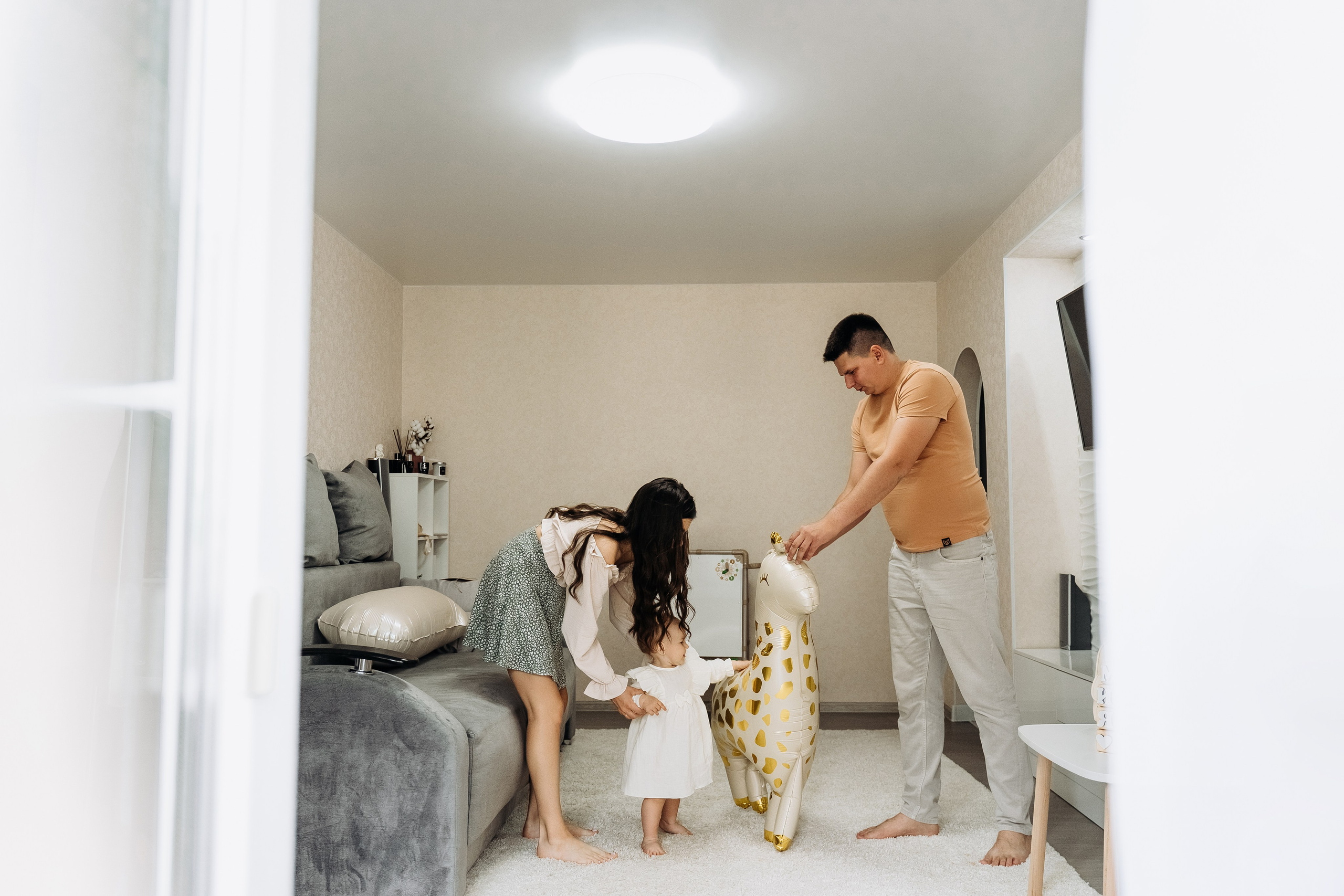 Мне годик. Моменты и истории о вас настоящих