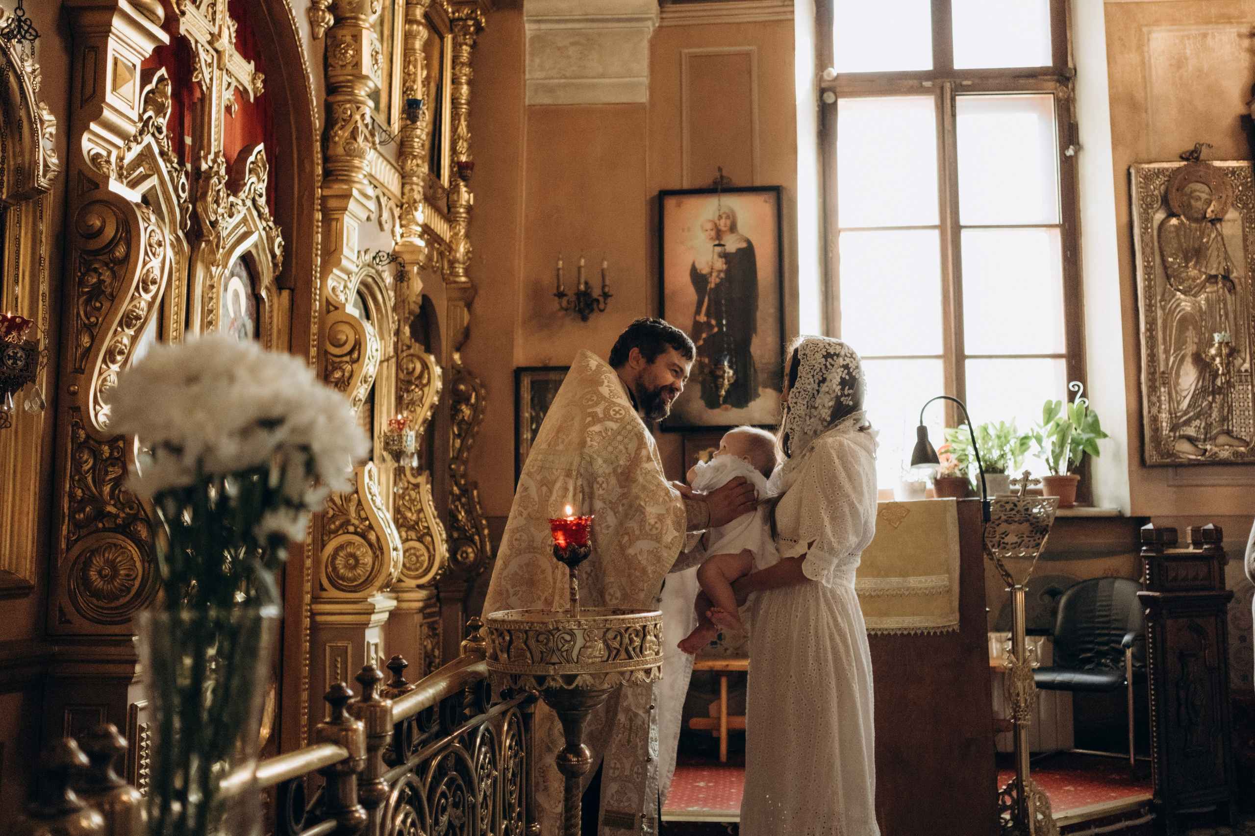 Крещение Александры. Главная