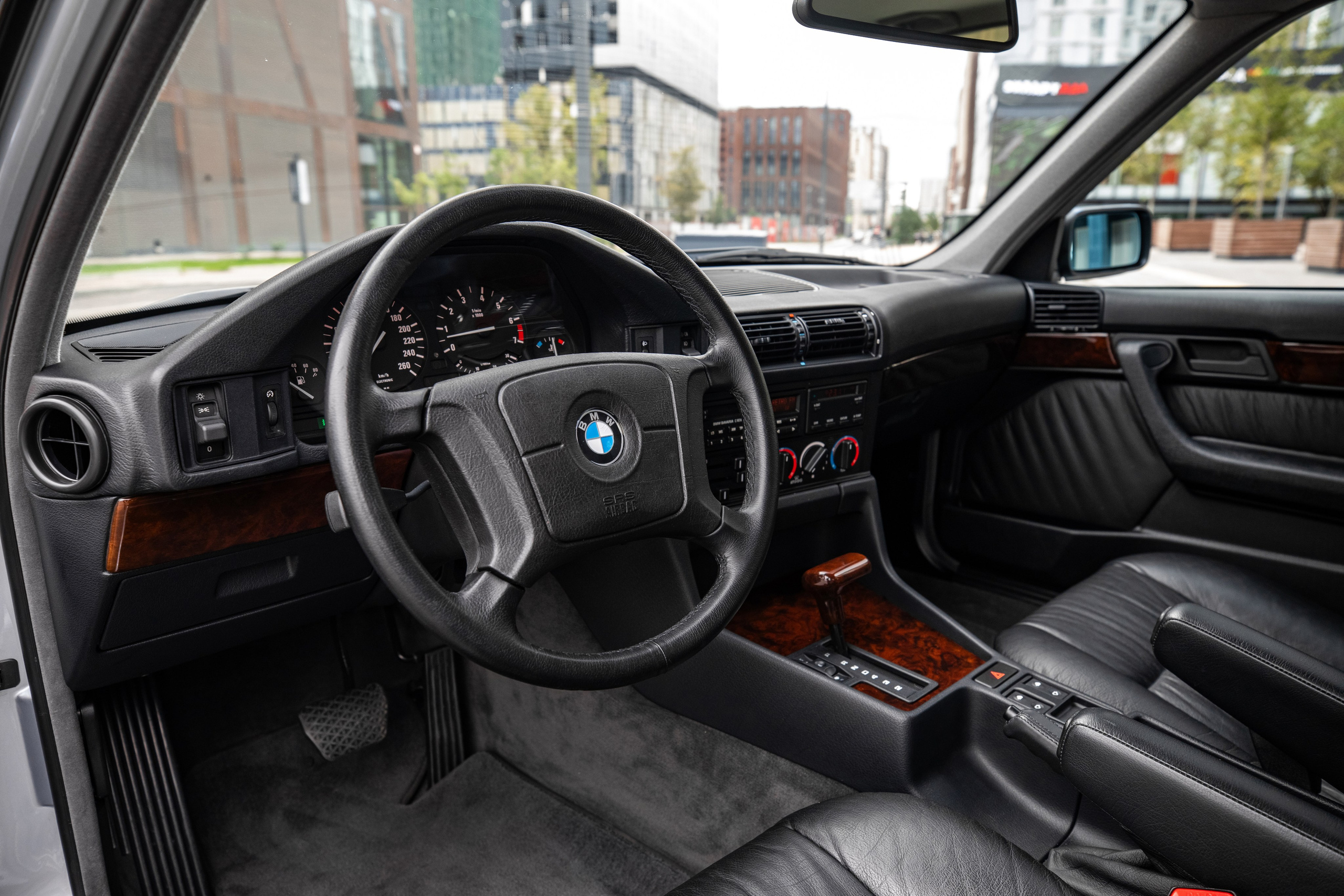 BMW E34. Автомобильный фотограф в Москве Андрей Емельянов