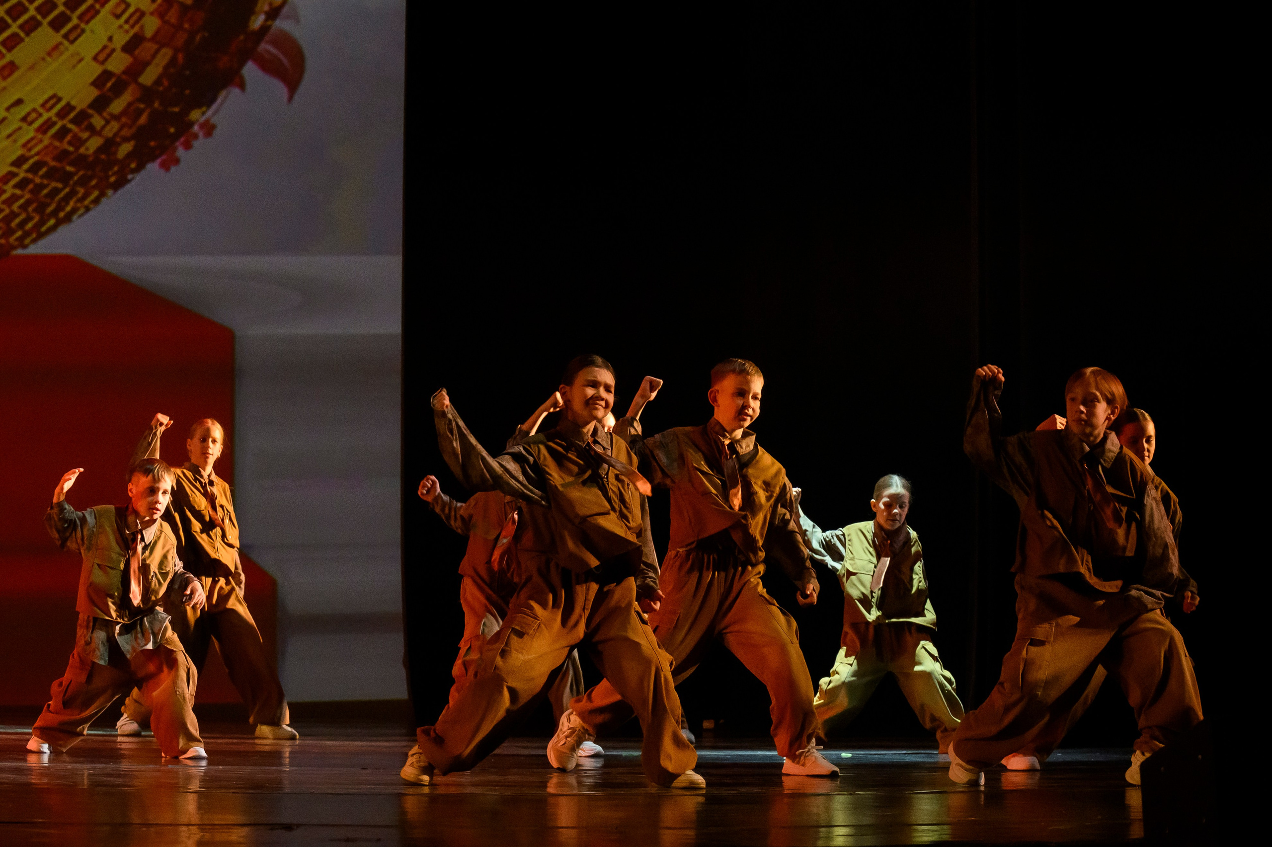 23 апреля, часть 2, БКЗ Октябрьский, г. Санкт-Петербург. Золотое яблочко