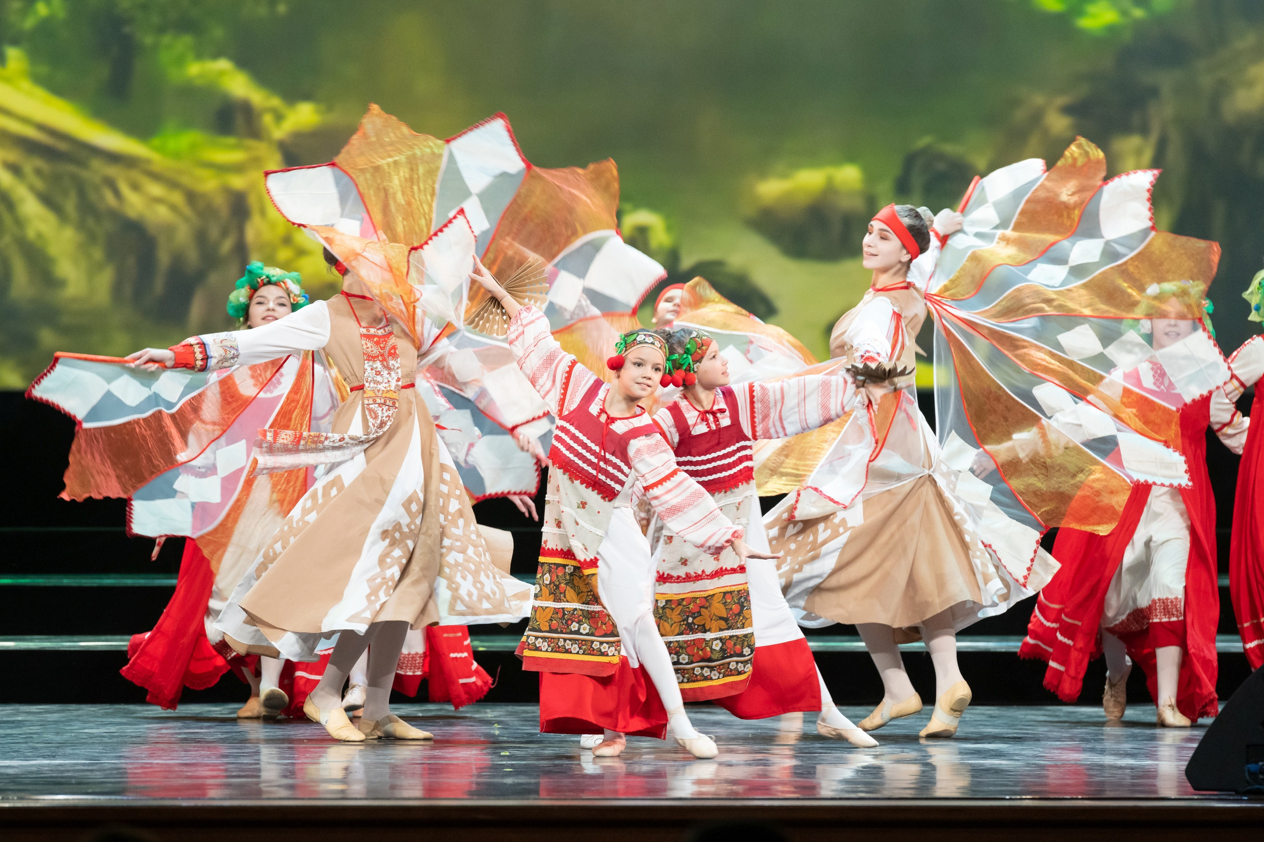 2 февраля, концерт Таланты России, Кремлевский Дворец. Золотое яблочко