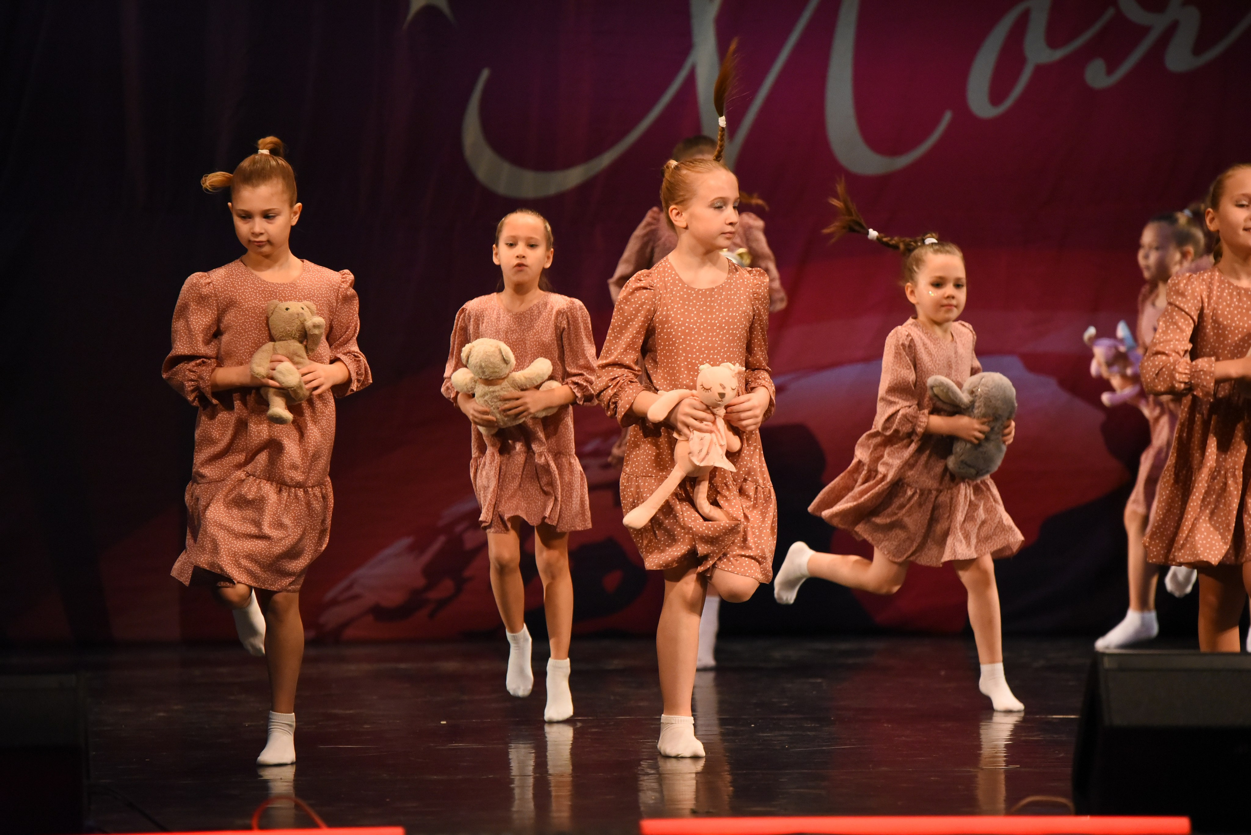 13 декабря, г. Калининград. Золотое яблочко