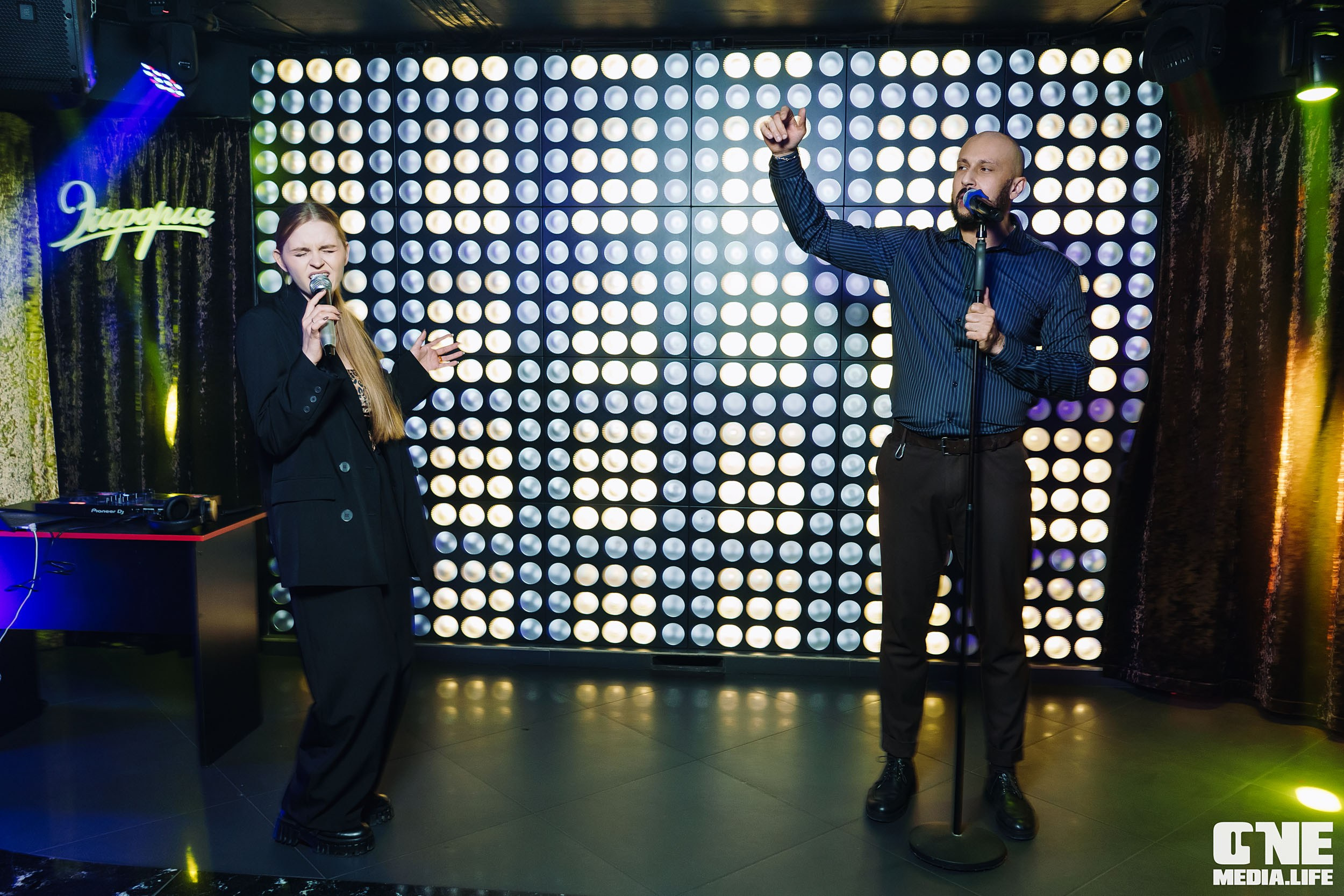 Фоторепортаж из караоке-клуба Эйфория. One Media Life: фоторепортажи, фотоотчеты с мероприятий и заведений