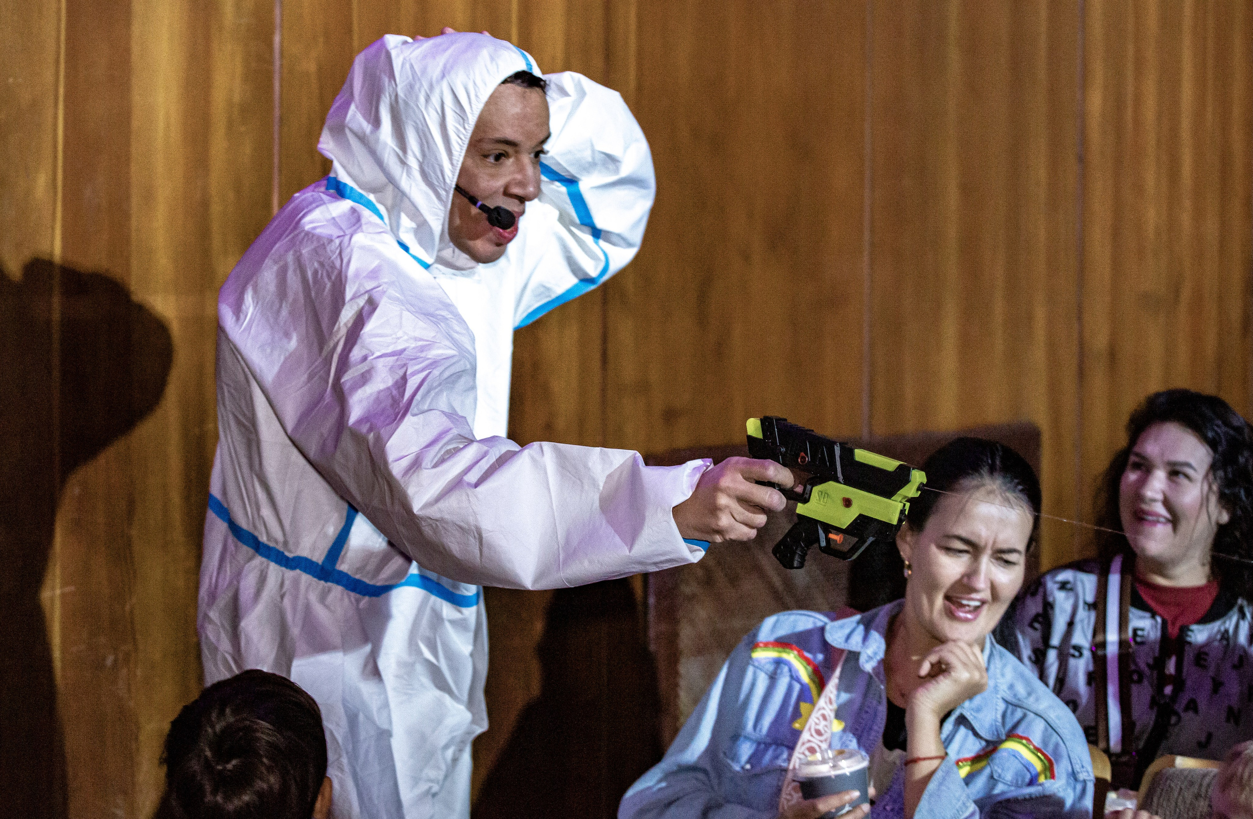 Тараканище спектакль кукольного театра Саквояж — премьера. Фотограф в Сочи Юрий Шептаев