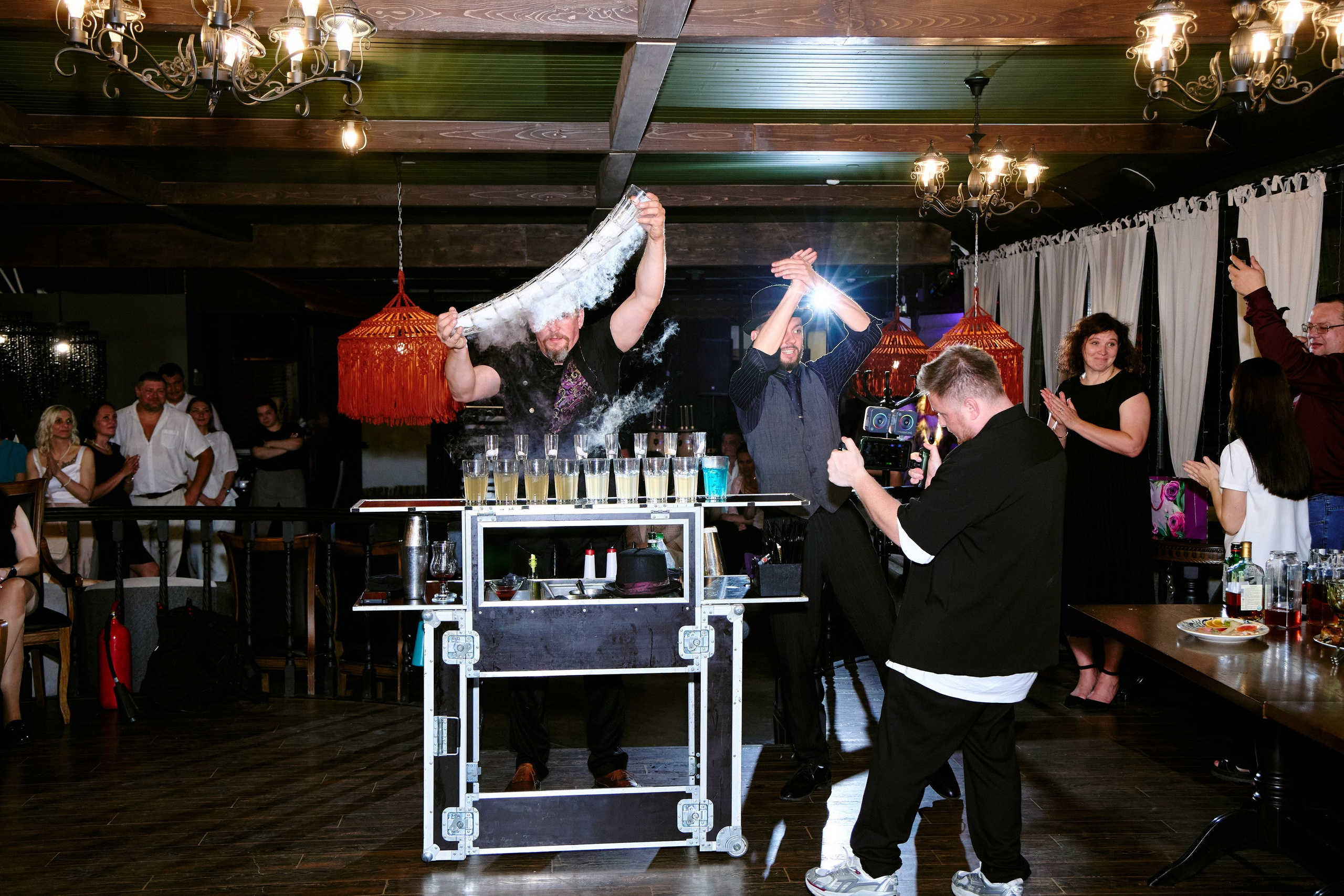 Выпускной 35 Сош. Фотограф Выпускные альбомы Таганрог Сергей Коробченко