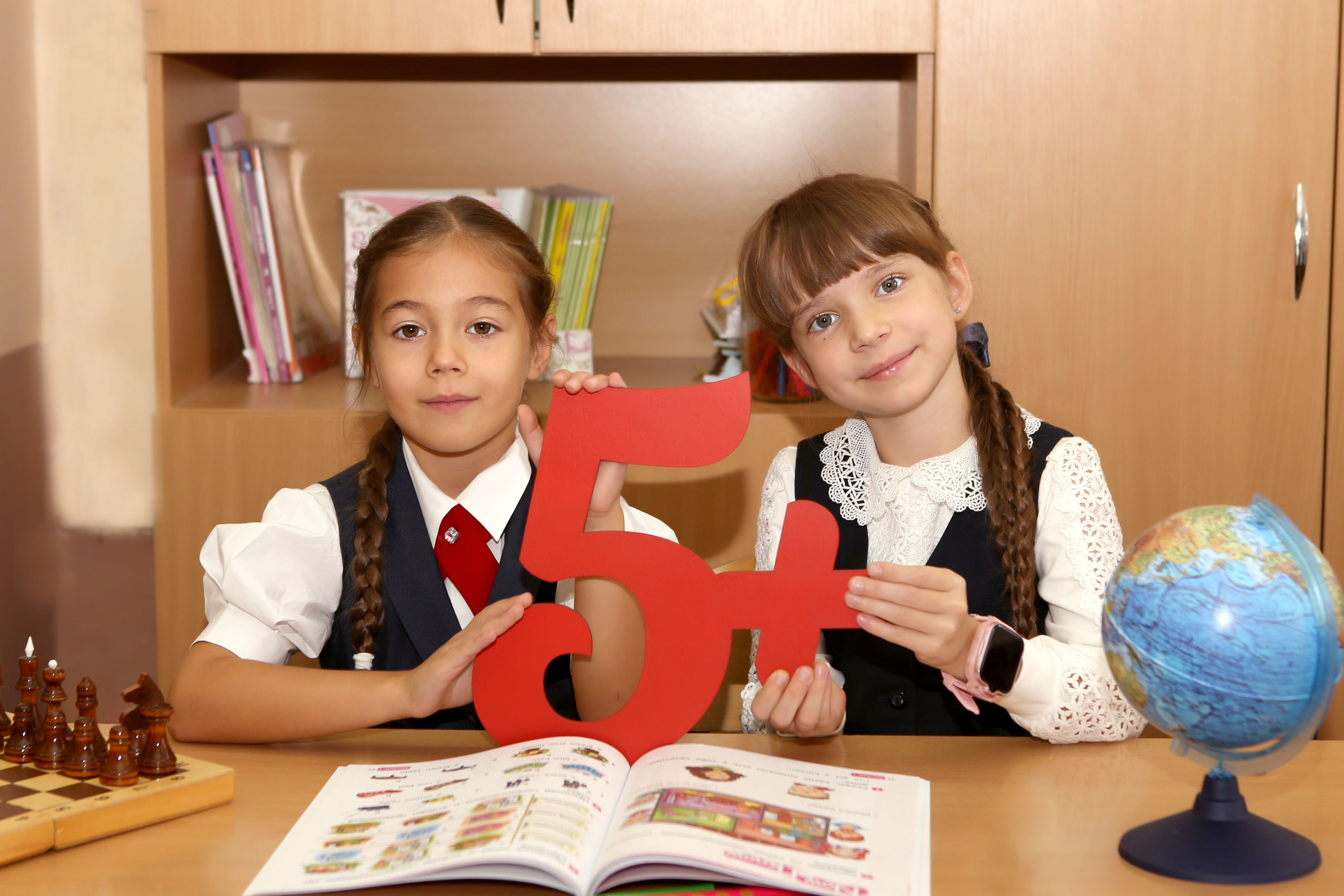 выпускной альбом Краснодар, выпускной альбом 1 класс