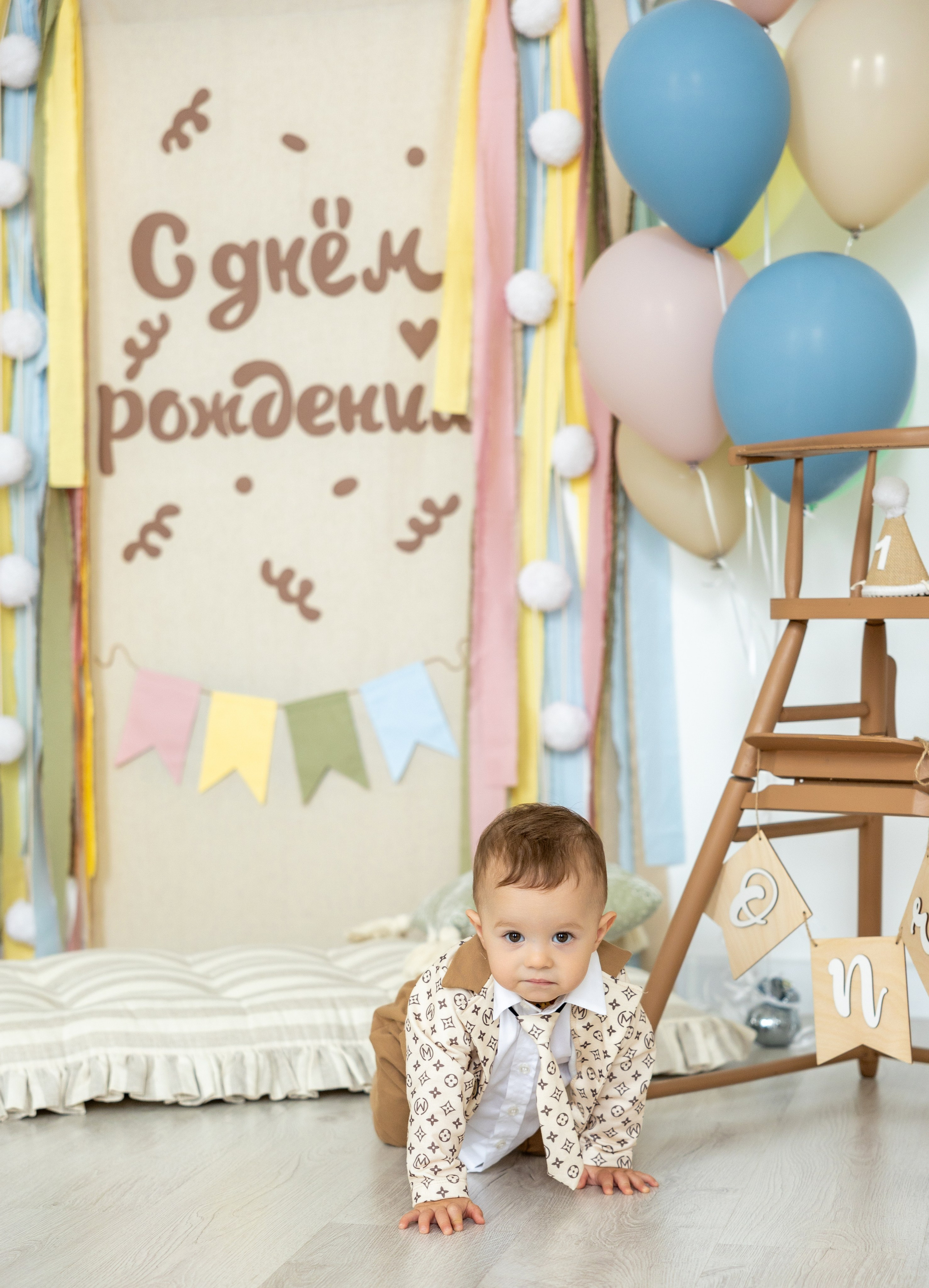 Эмиль 1 годик. Kharchenkotatianaweddingphoto