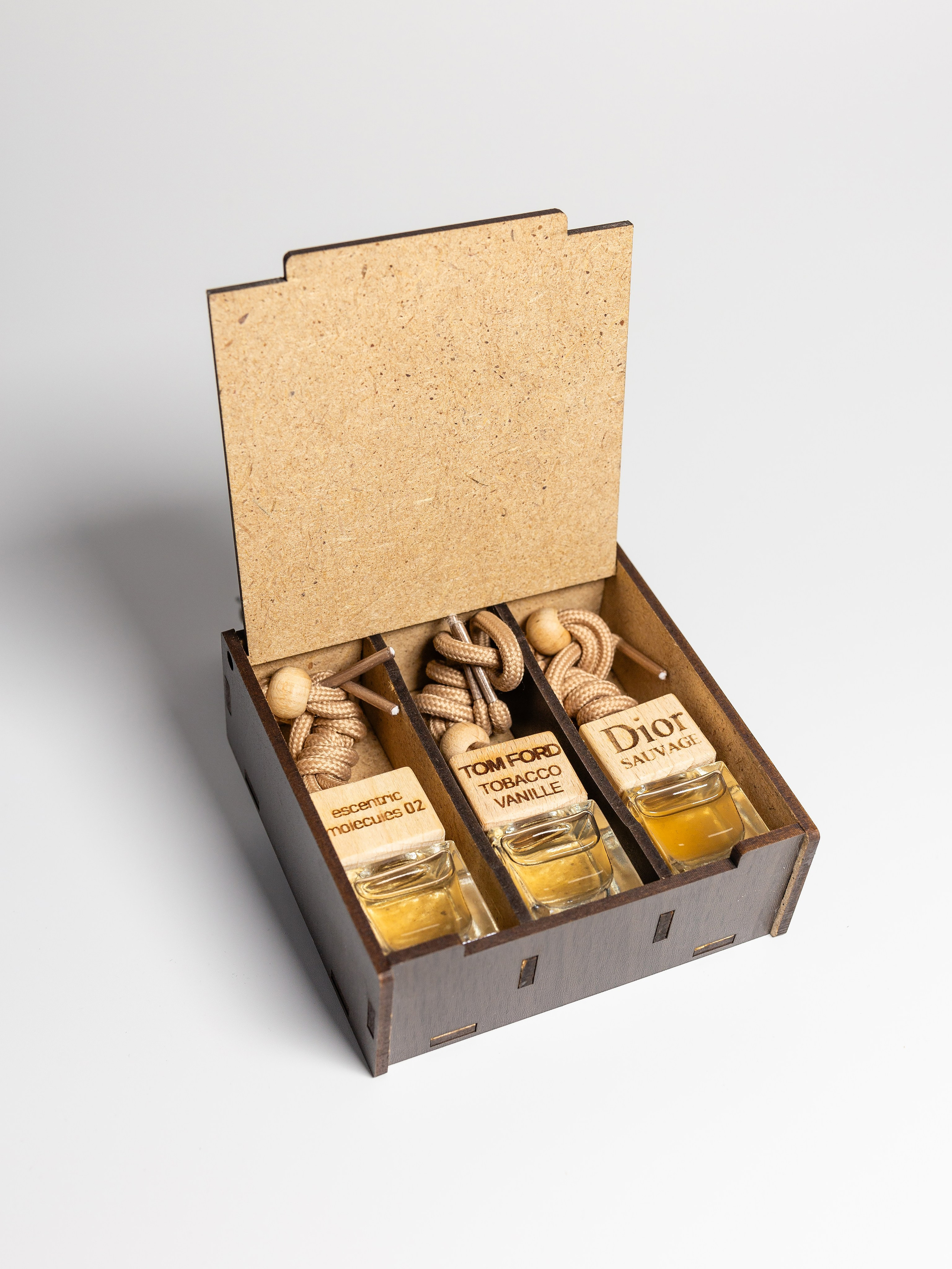 Диффузоры далее на вырез. Фотограф в Краснодаре Арина Кудряшова