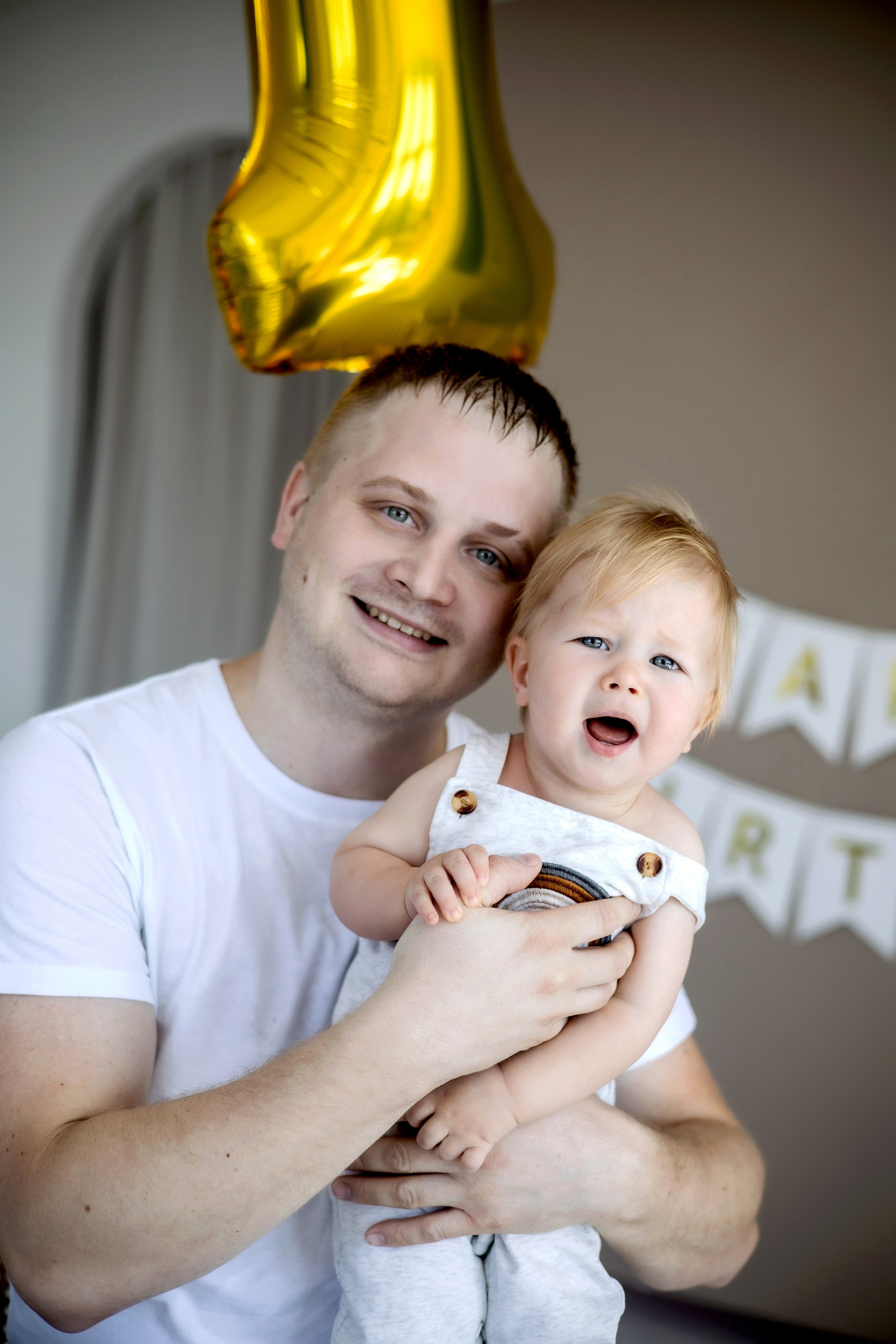 Сашеньке 1 годик. Фотограф Надежда Лукьянова