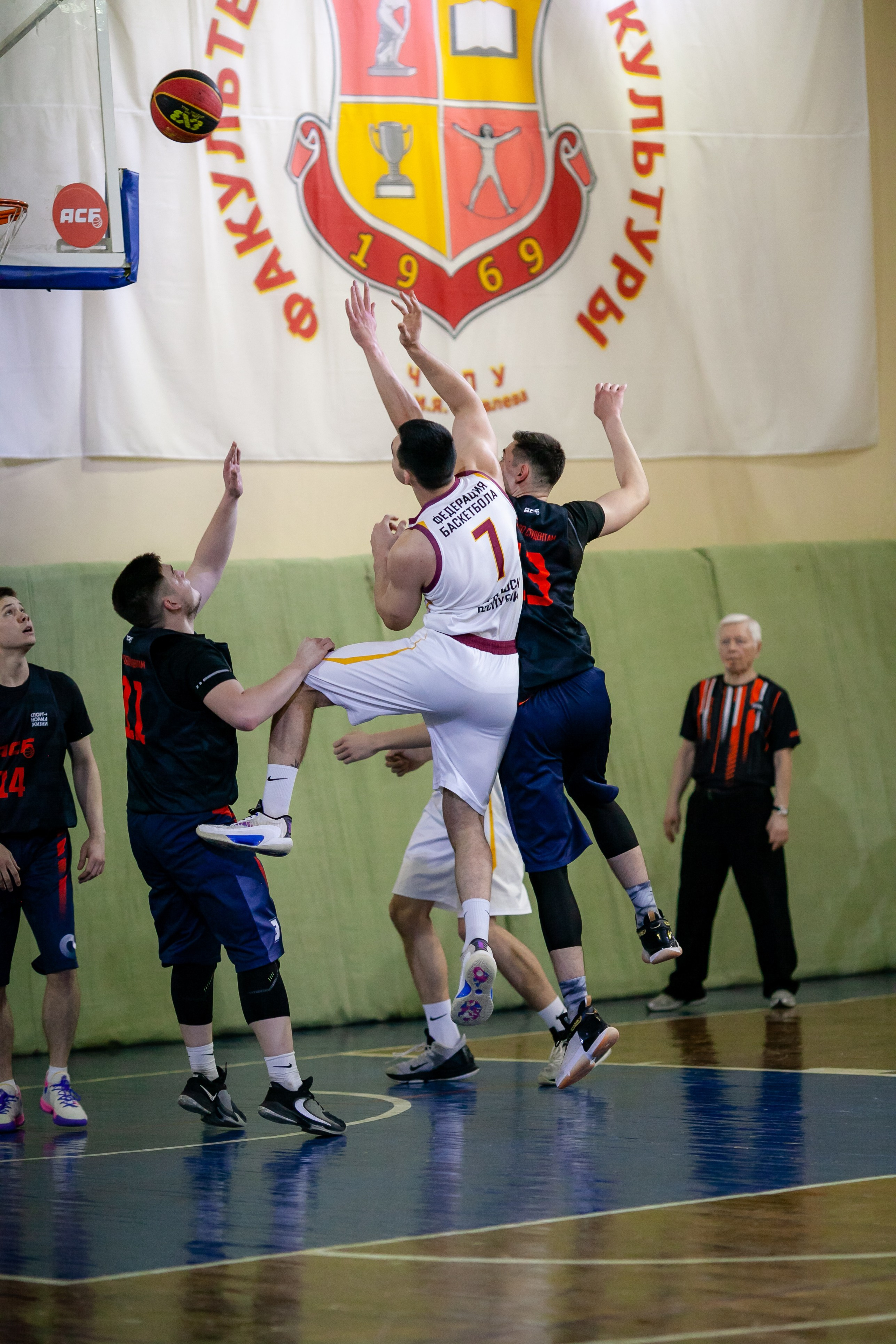 3×3. Фотография