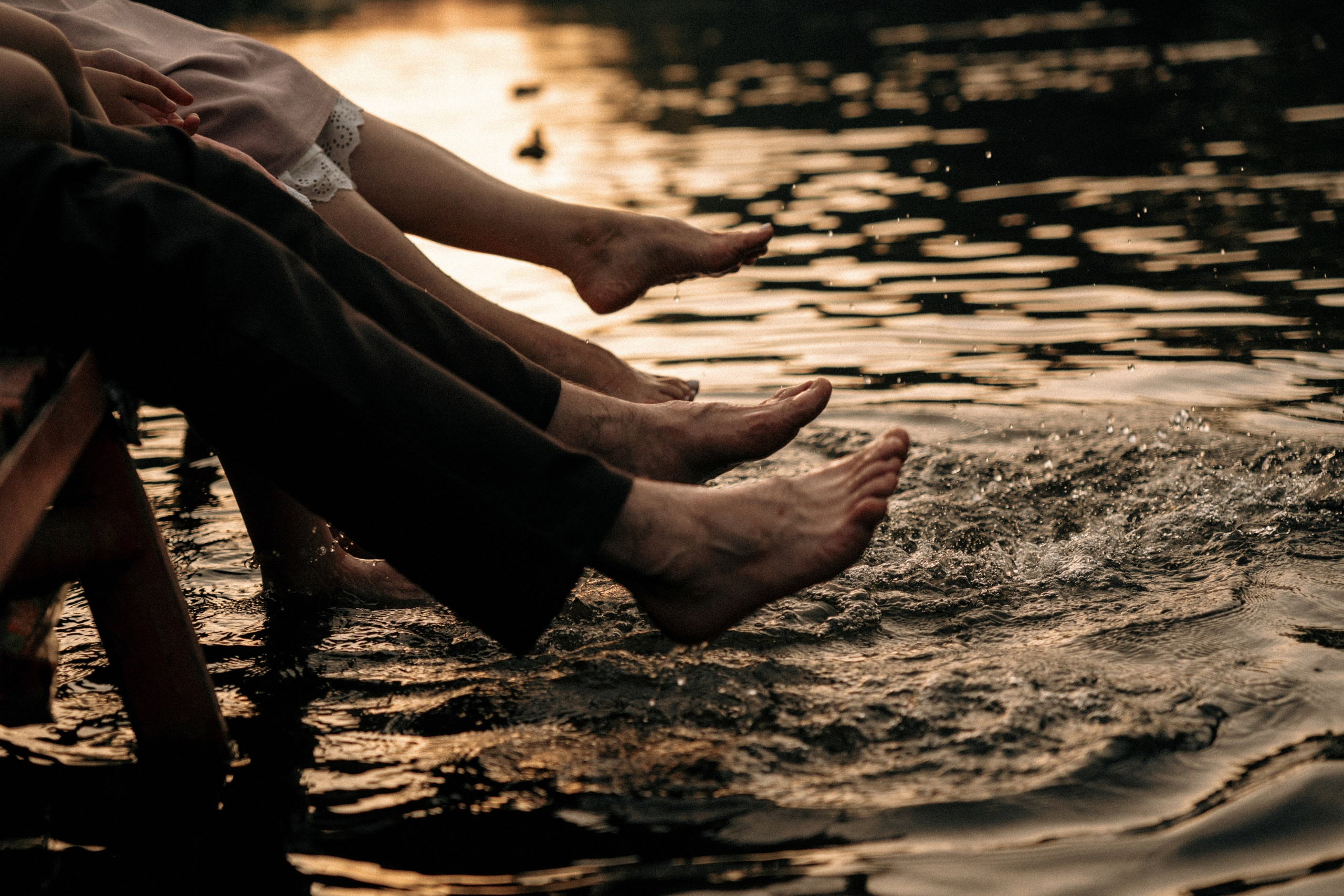 Семейная фотосессия на берегу реки для Миши, Тани, Сони и Таи. Свадебный фотограф в Тамбове Павел Четвертков