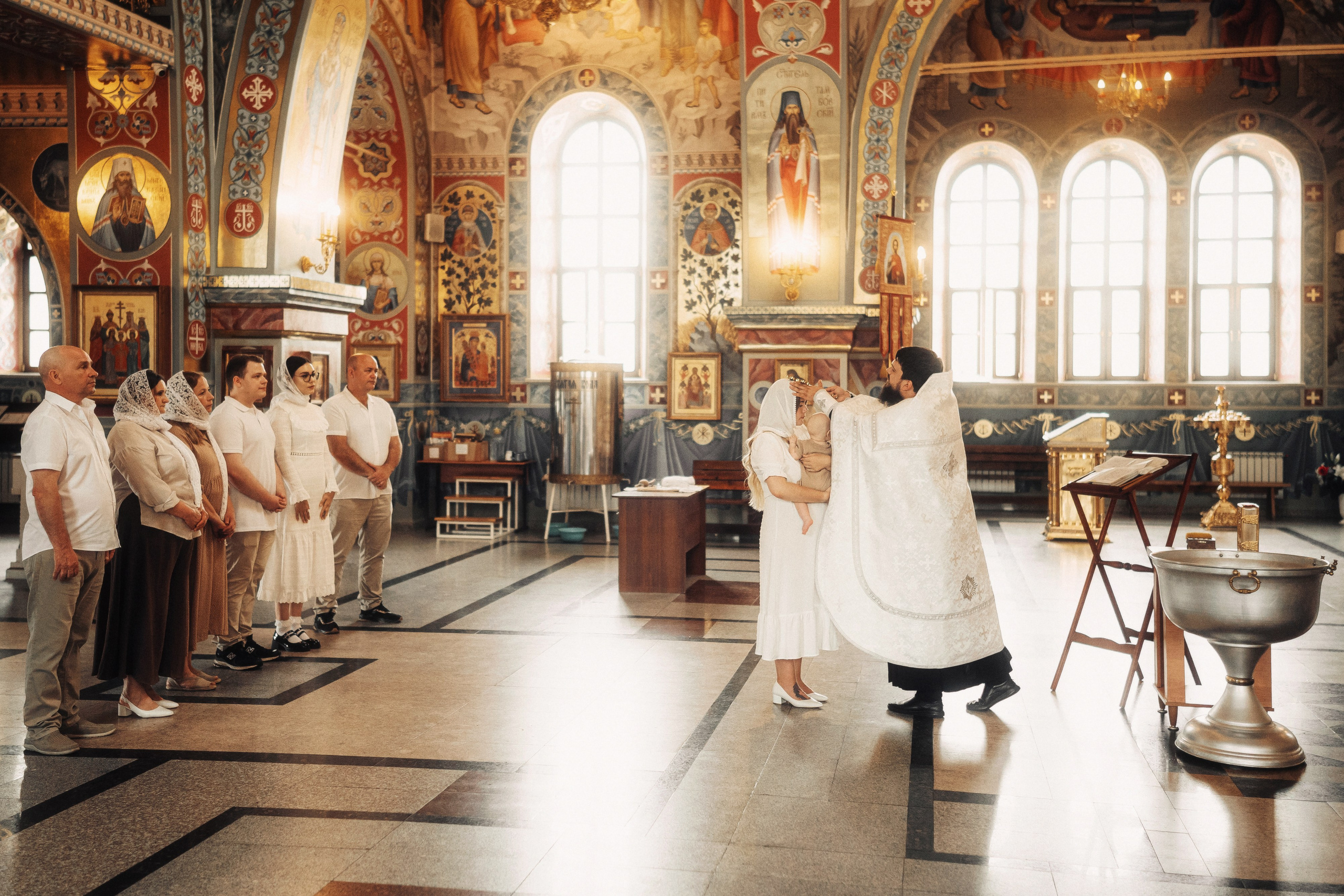 Крещение в храме Всецарица. Свадебный и репортажный фотограф в Воронеже Роман Янко