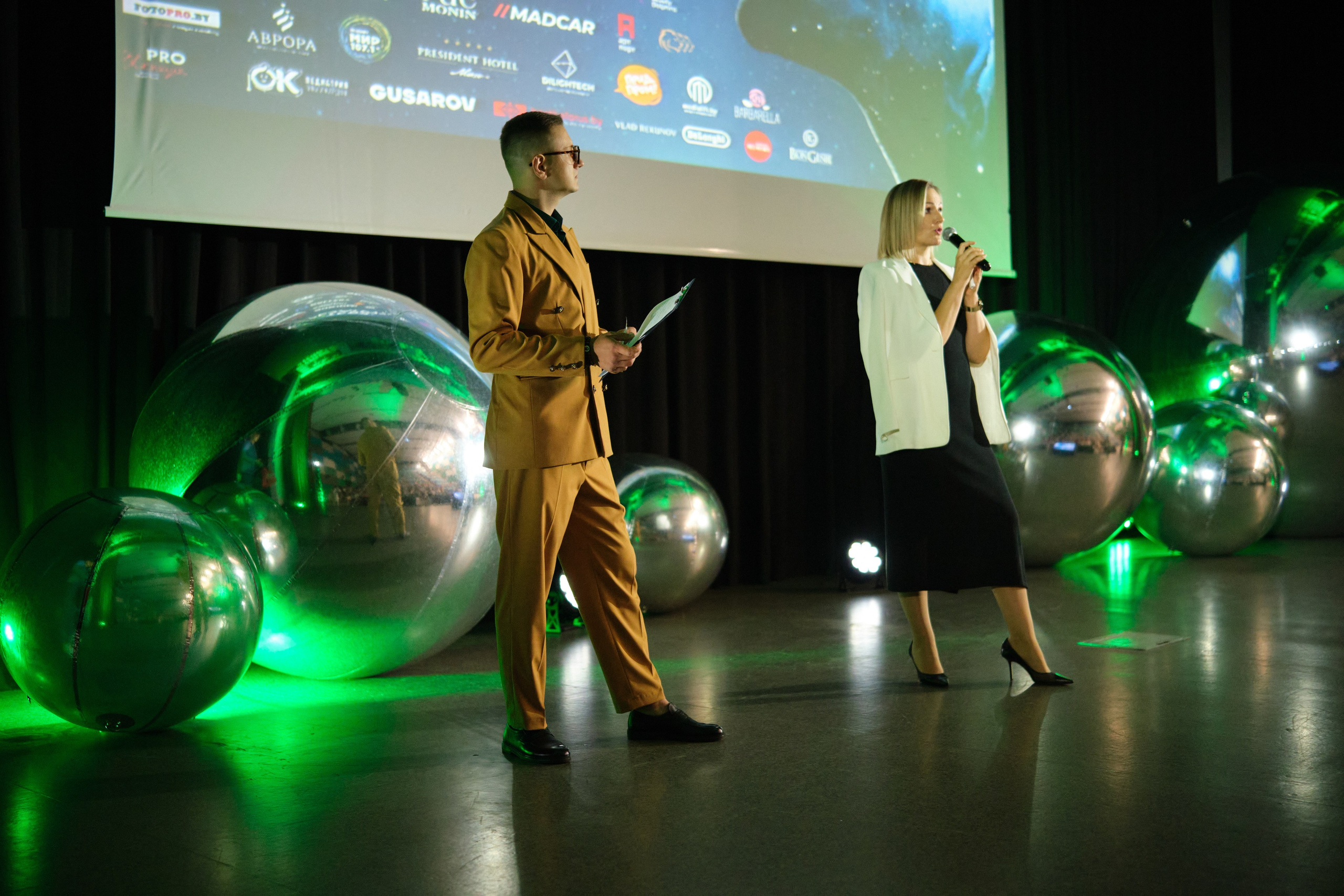 Женский форум PRОТебя. Репортажный фотограф Дмитрий Литвинский. Минск, Беларусь, мир