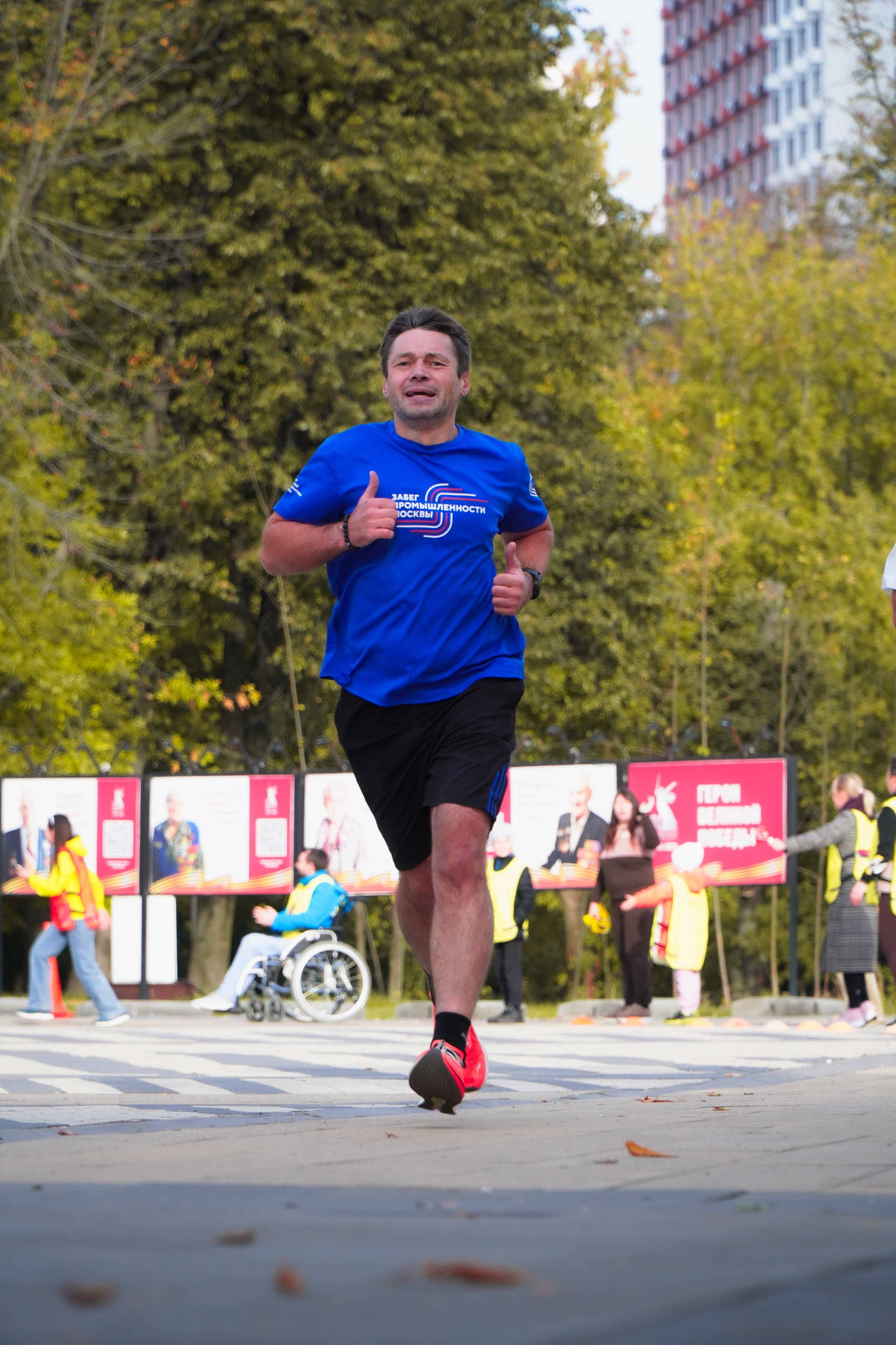 5 вёрст Наташинский 4 октября 2025. Роман Капилюшов. Бег. Фото. Видео. г. Люберцы