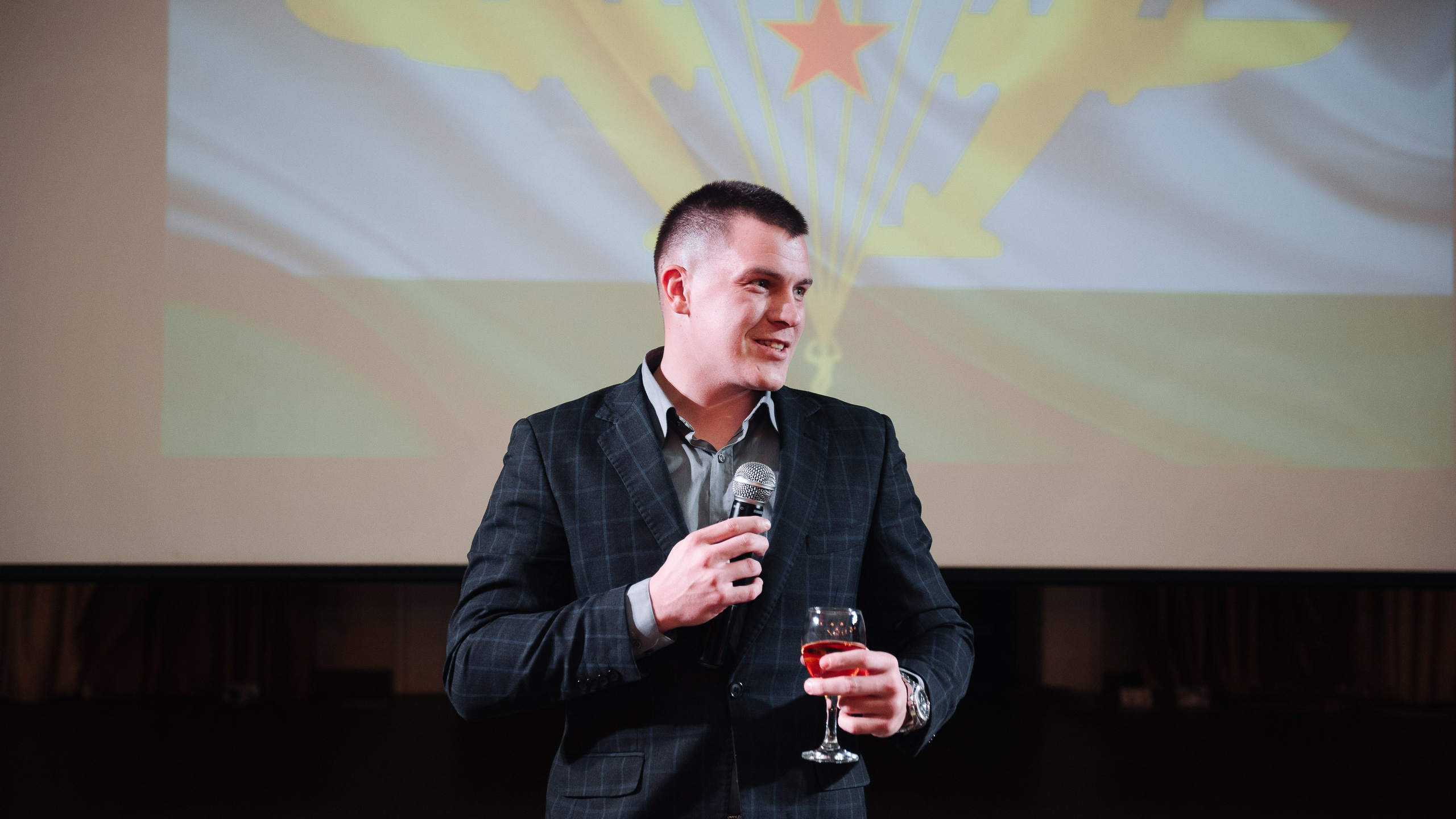 Выпускные высших учебных заведений. Свадебный и репортажный фотограф