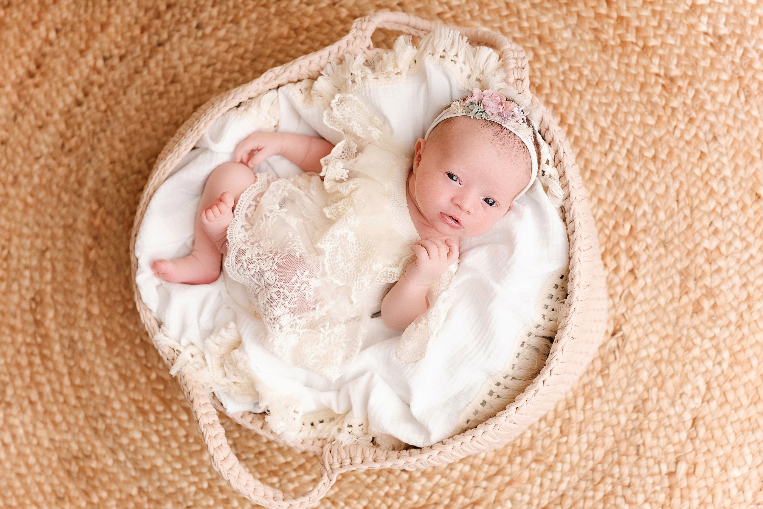 Newborn. Фотограф новорожденных и детский фотограф в Екатеринбурге Ксени