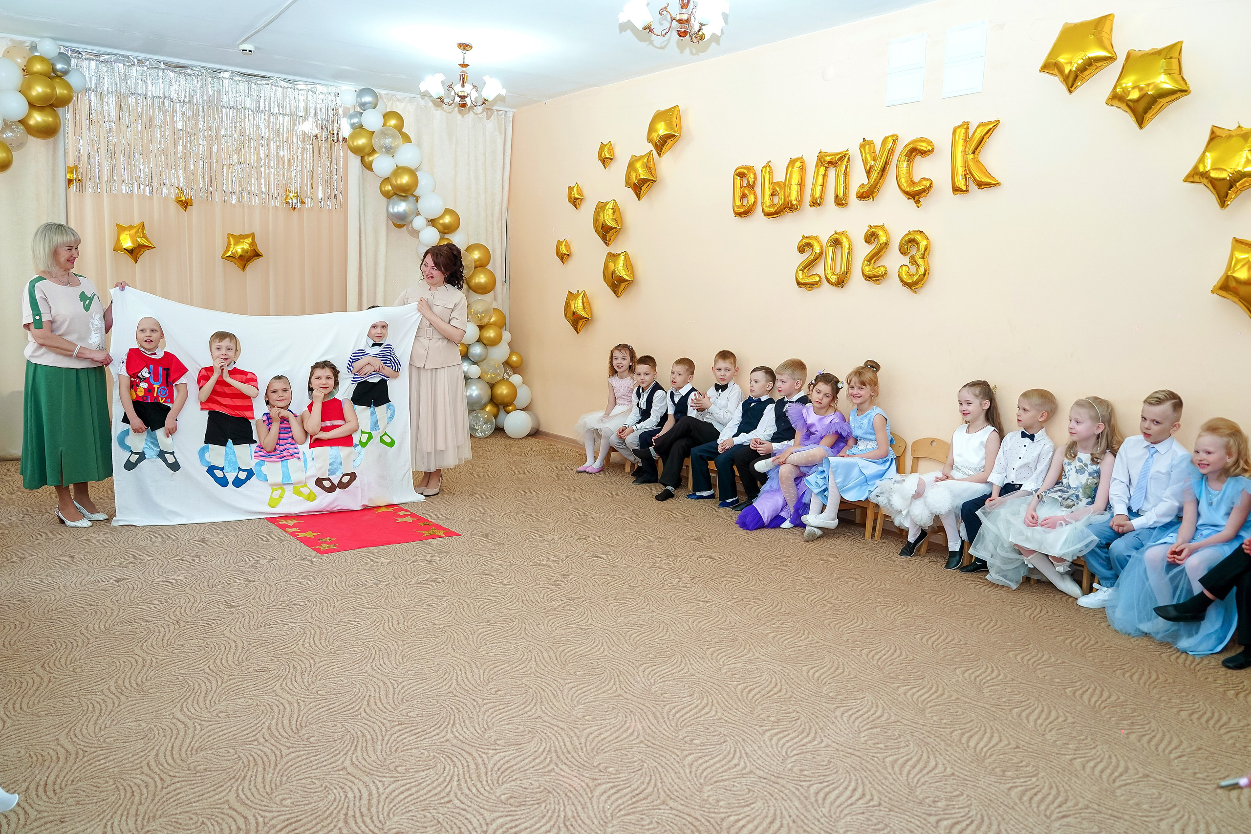 Фотосъемка видеосъёмка фотограф видеооператор новогодних утренников  в. Фотограф, видеооператор Нина Коршунова