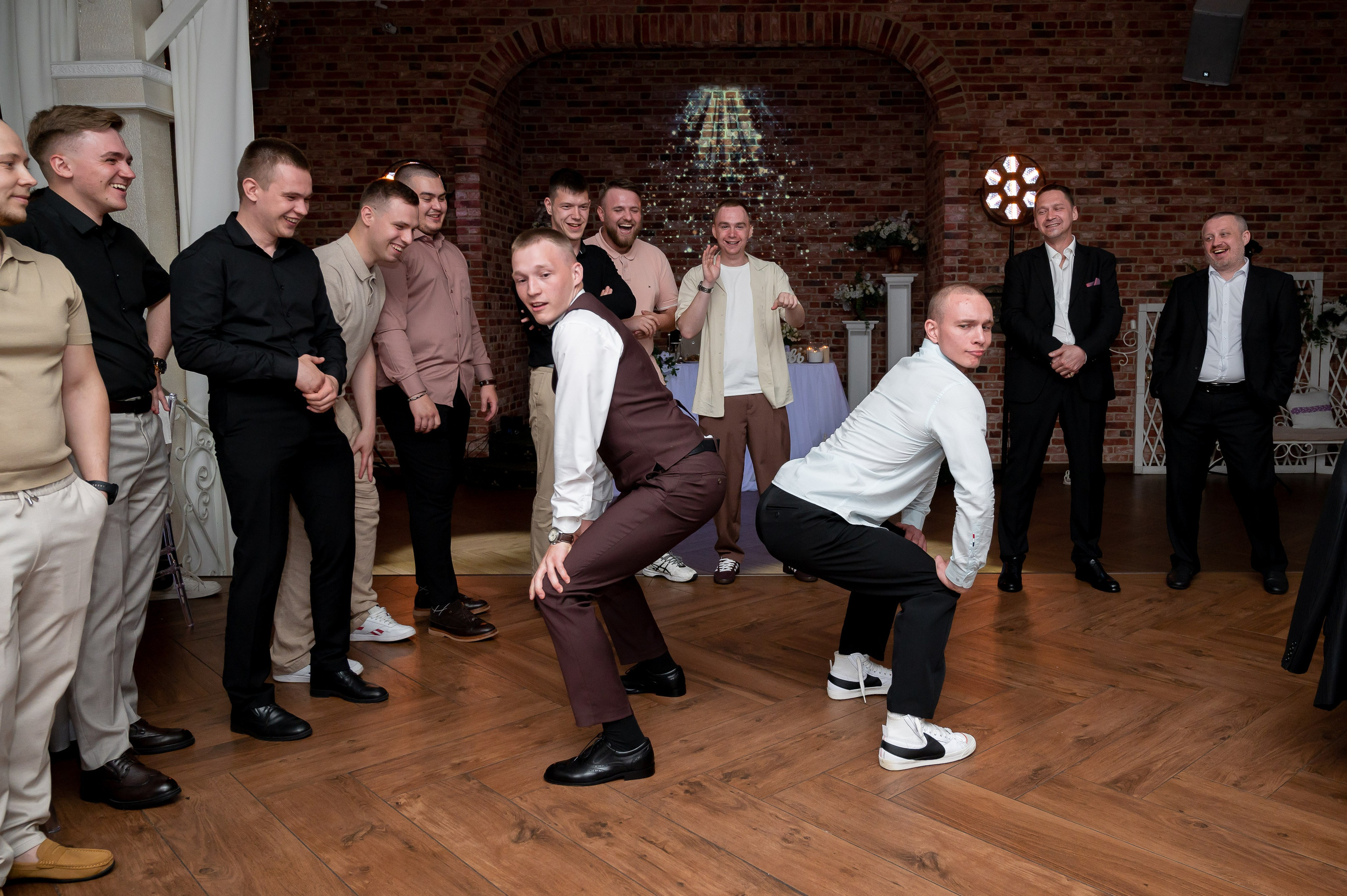 Елизавета и Максим (фотосессия у Дворца Штиглица, набережная Мойки и у Законодательного собрания). Портретный, семейный и свадебный фотограф в Санкт-Петербурге и в Пушкине Ширяев Денис