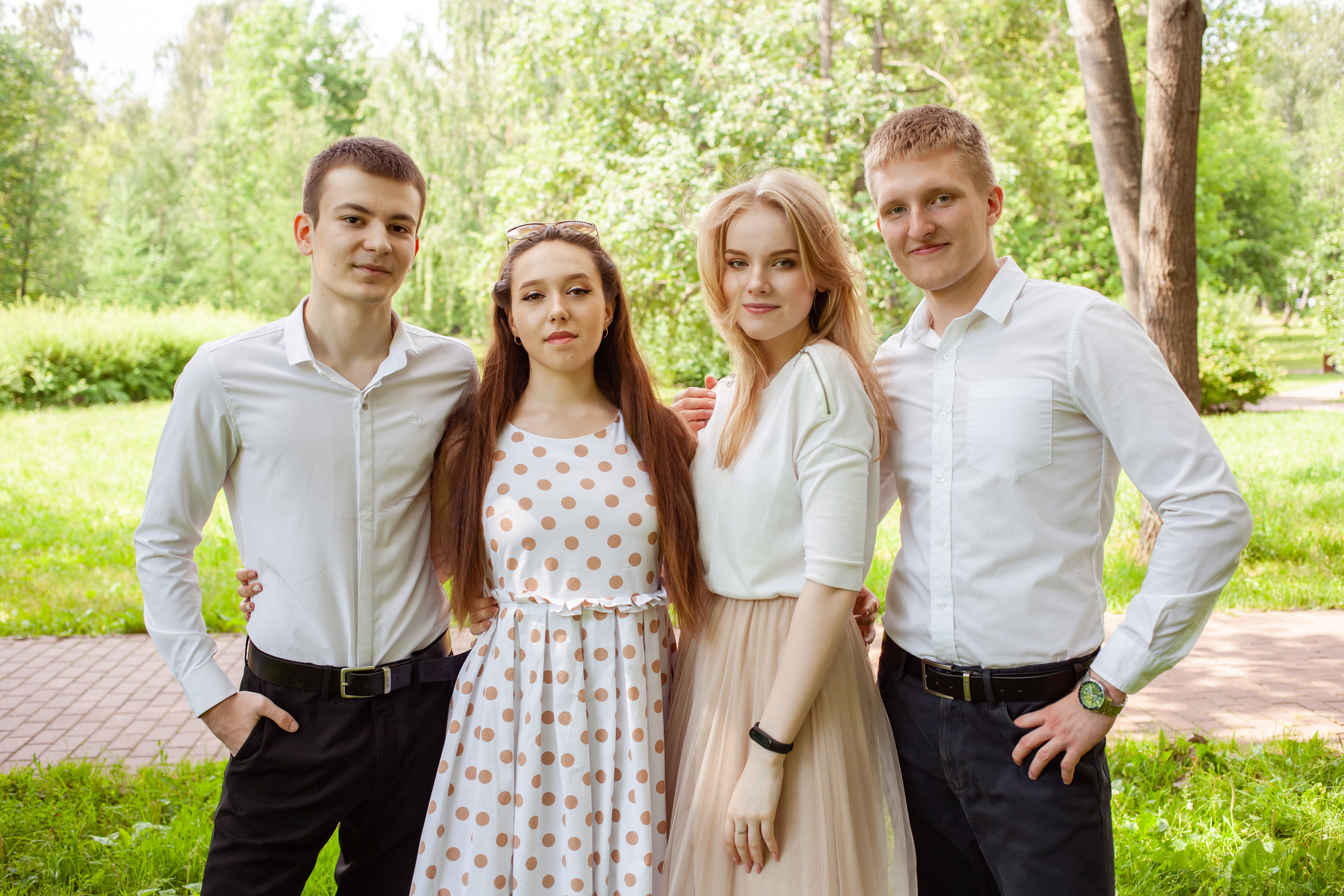 Выпускные фото-альбомы. Фотограф Алина Гашникова