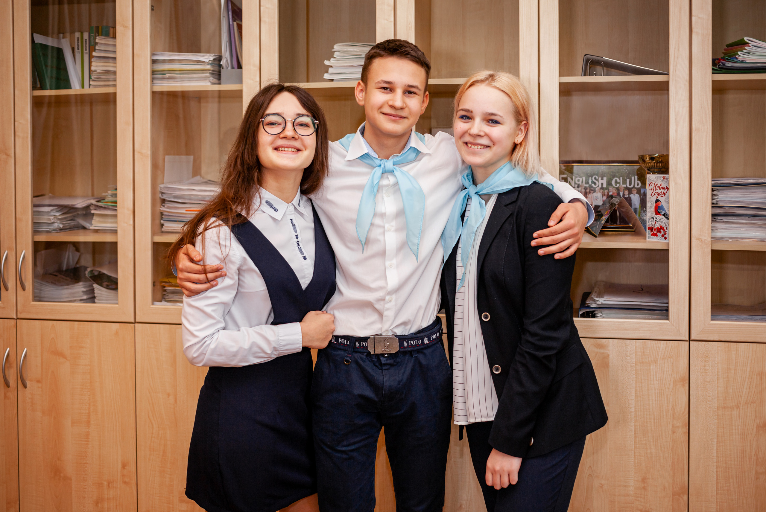 Выпускные фото-альбомы. Фотограф Алина Гашникова